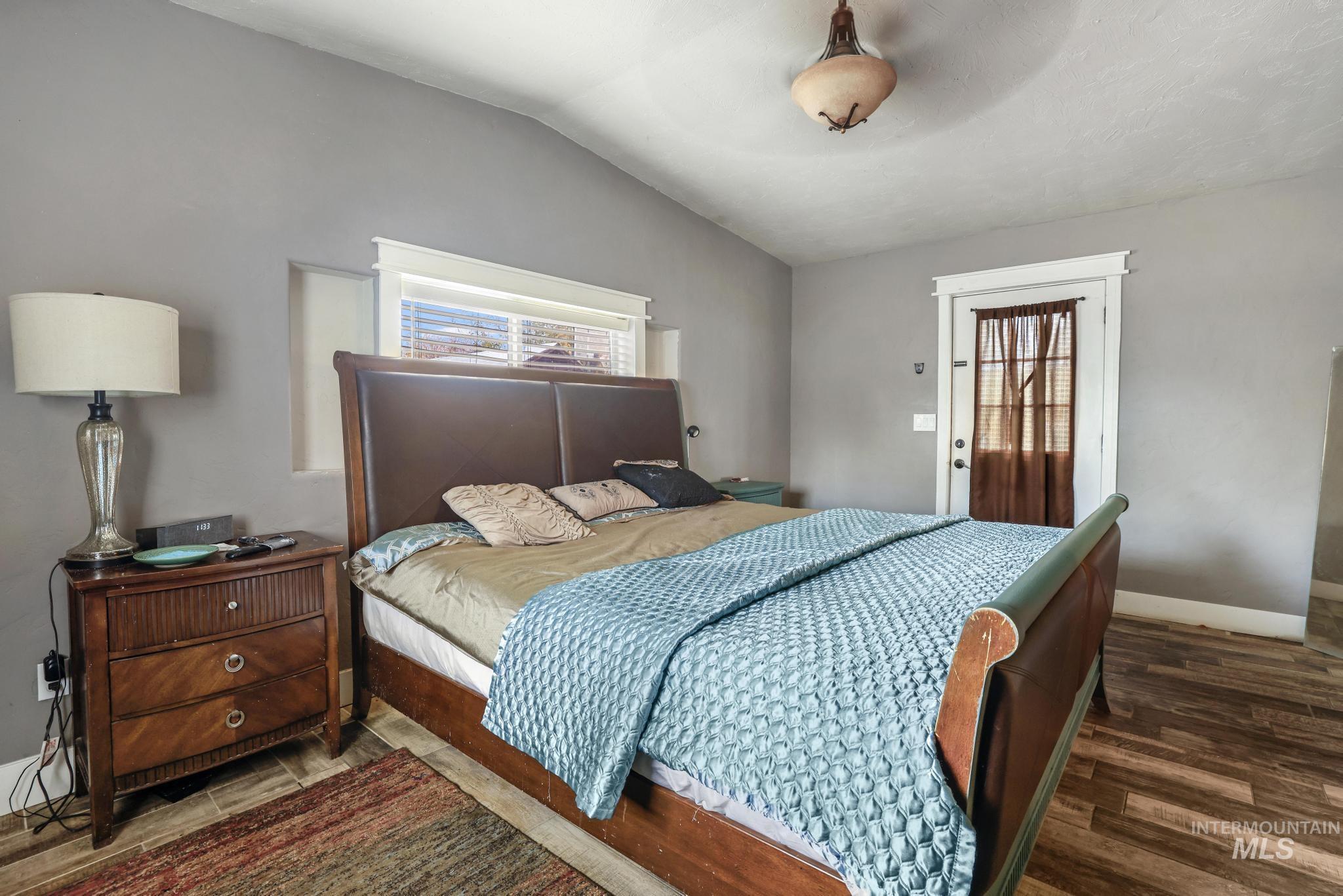 506 E Linden, Caldwell, Idaho 83605, 4 Bedrooms, 2.5 Bathrooms, Residential For Sale, Price $440,000,MLS 98968012