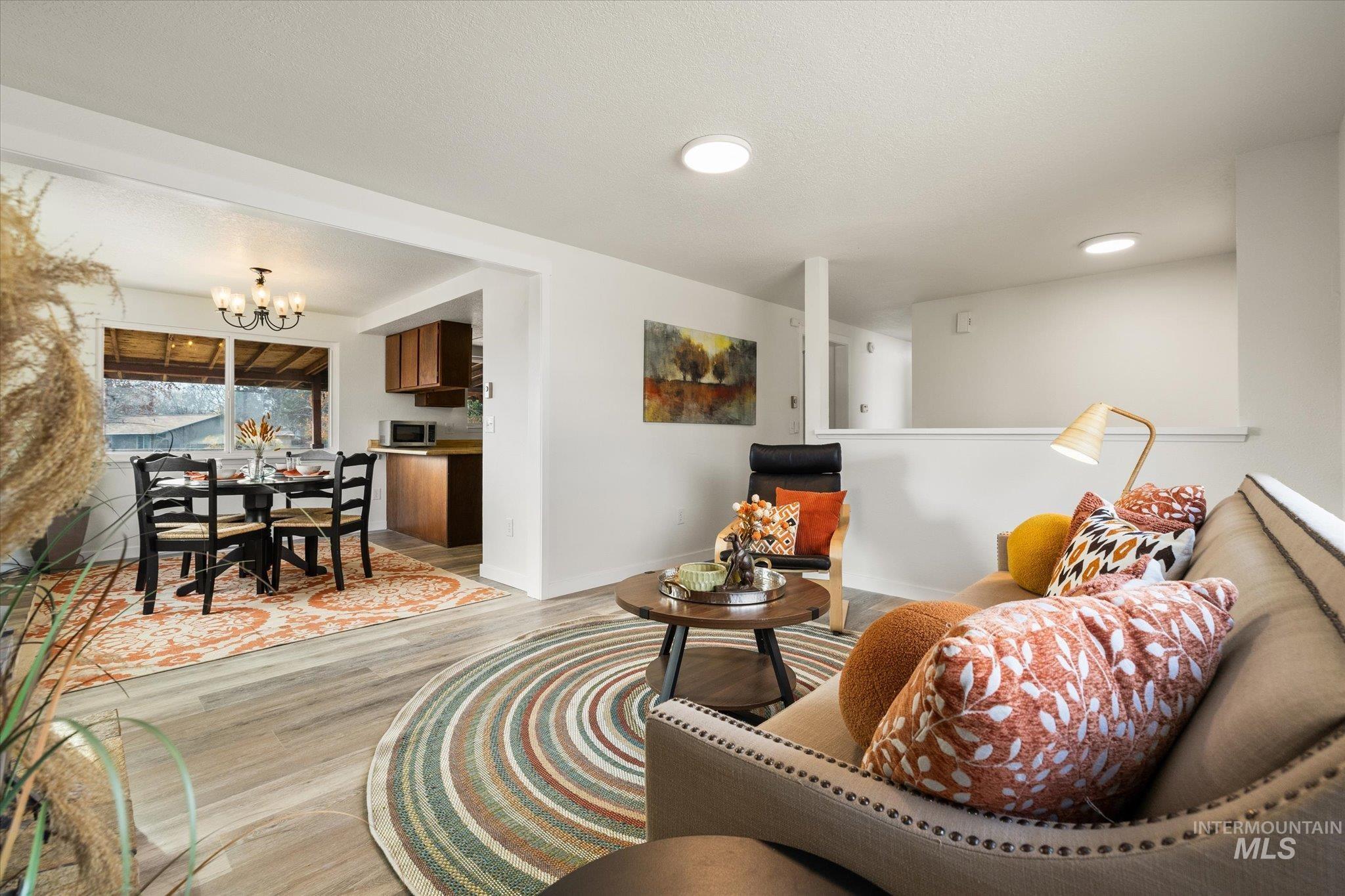 419 W Logan St, Caldwell, Idaho 83605, 4 Bedrooms, 2 Bathrooms, Residential For Sale, Price $375,000,MLS 98968024