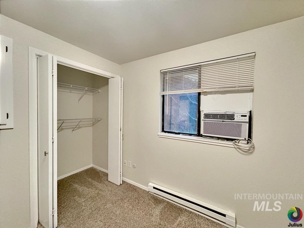 2928 S Abbs Lane, Boise, Idaho 83705, 2 Bedrooms, 1.5 Bathrooms, Residential For Sale, Price $275,000,MLS 98968028