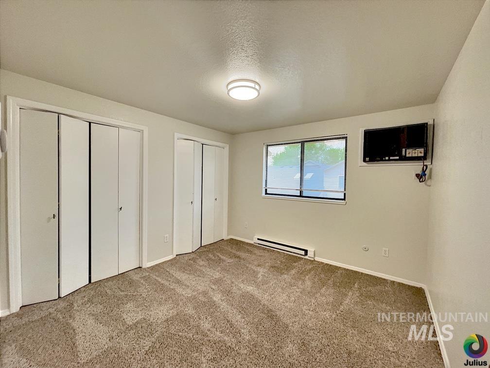 2928 S Abbs Lane, Boise, Idaho 83705, 2 Bedrooms, 1.5 Bathrooms, Residential For Sale, Price $275,000,MLS 98968028