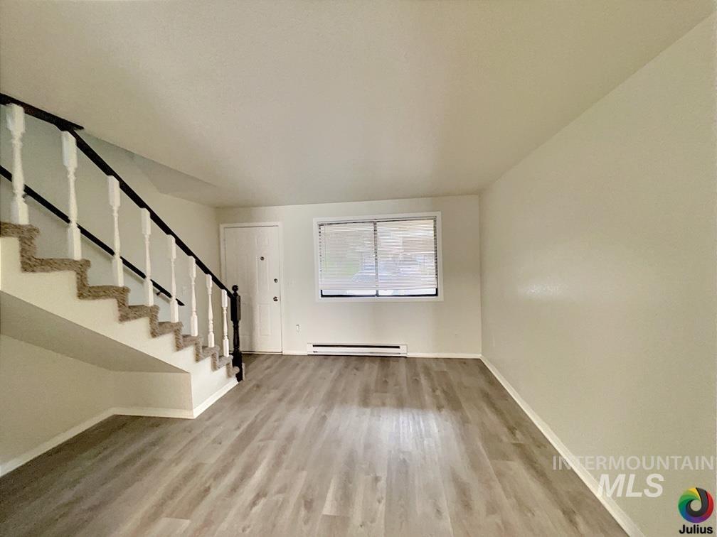 2928 S Abbs Lane, Boise, Idaho 83705, 2 Bedrooms, 1.5 Bathrooms, Residential For Sale, Price $275,000,MLS 98968028