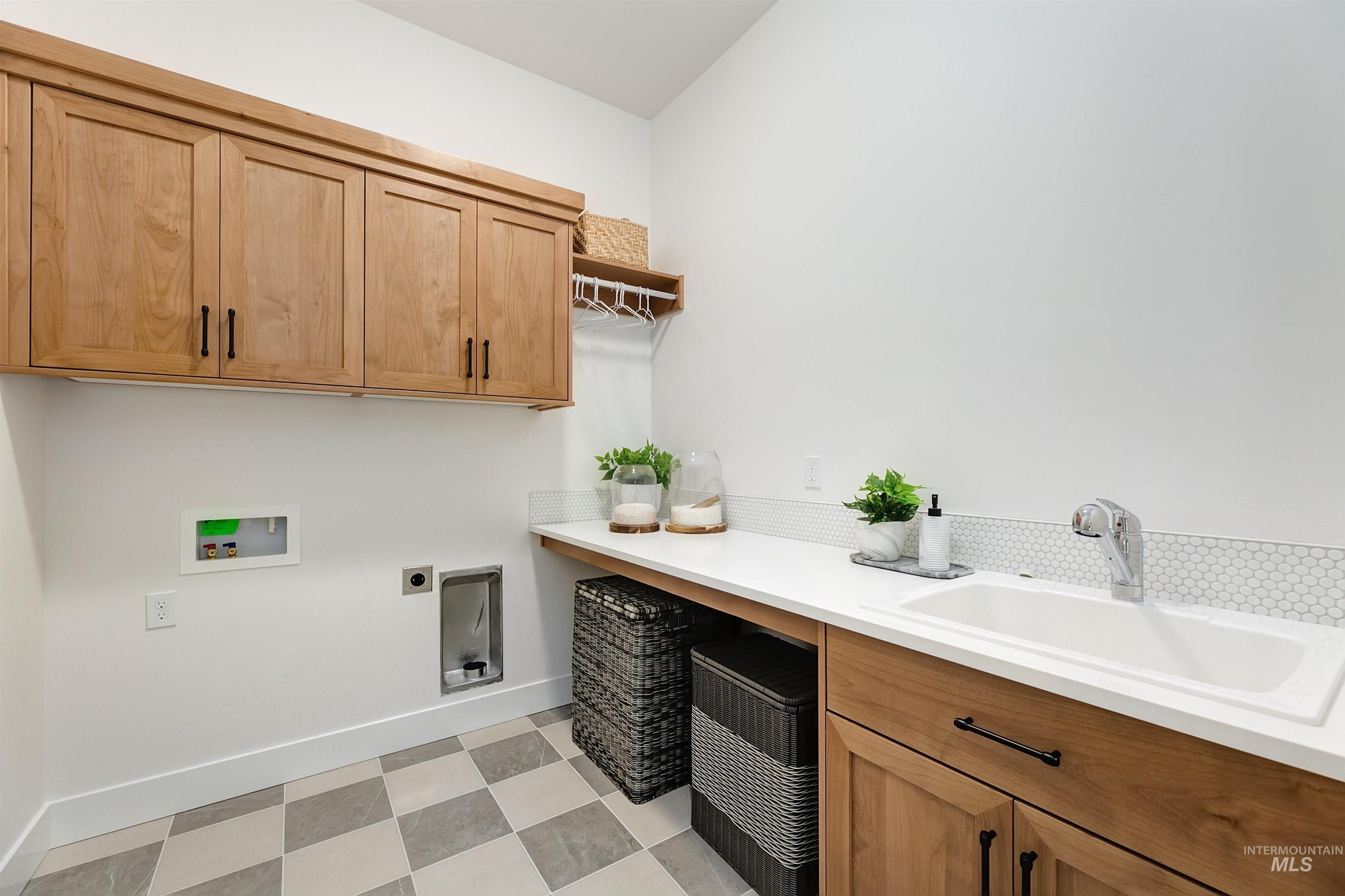 13623 N Ruffed Grouse Way, Boise, Idaho 83714, 5 Bedrooms, 4.5 Bathrooms, Residential For Sale, Price $1,368,626,MLS 98968033