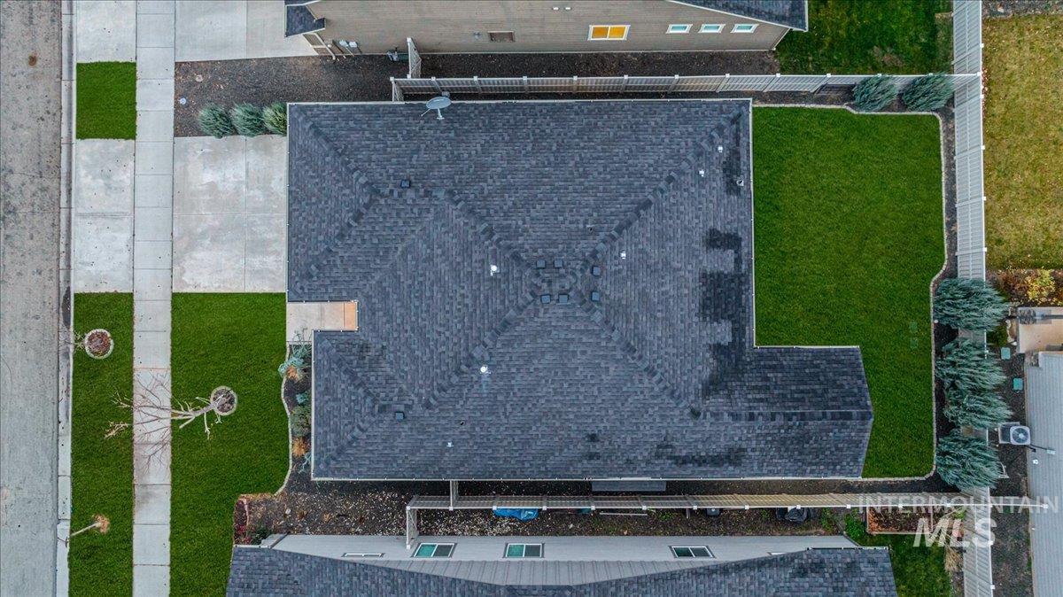 1314 N Highwood Ave, Boise, Idaho 83713, 3 Bedrooms, 2 Bathrooms, Residential For Sale, Price $499,000,MLS 98968037