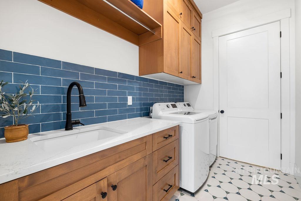 7723 W Hevelius, Eagle, Idaho 83616, 5 Bedrooms, 3.5 Bathrooms, Residential For Sale, Price $2,297,000, 98968045