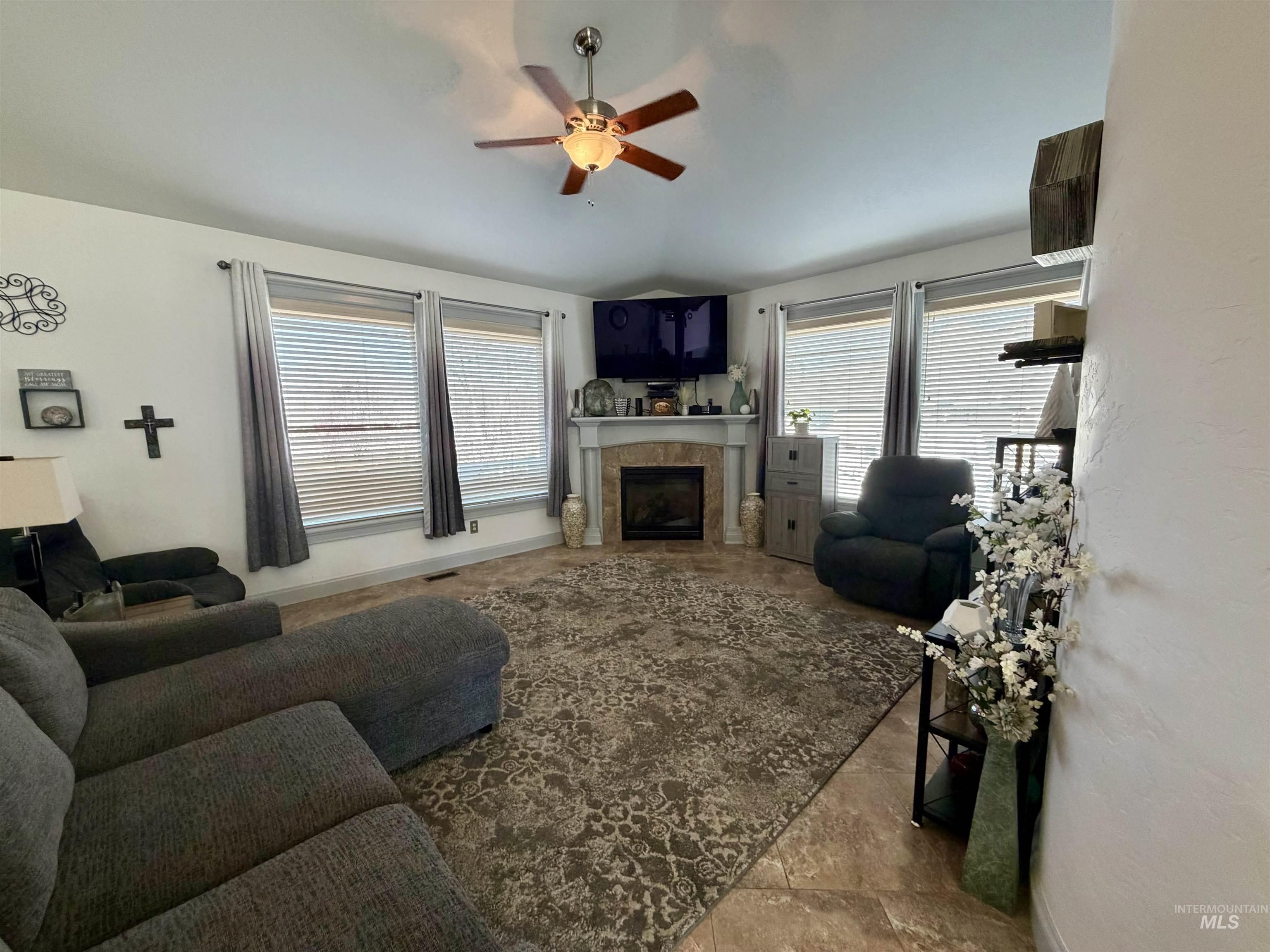 101 Canyon Greens Ct, Lewiston, Idaho 83501, 3 Bedrooms, 2 Bathrooms, Residential For Sale, Price $595,000, 98968046