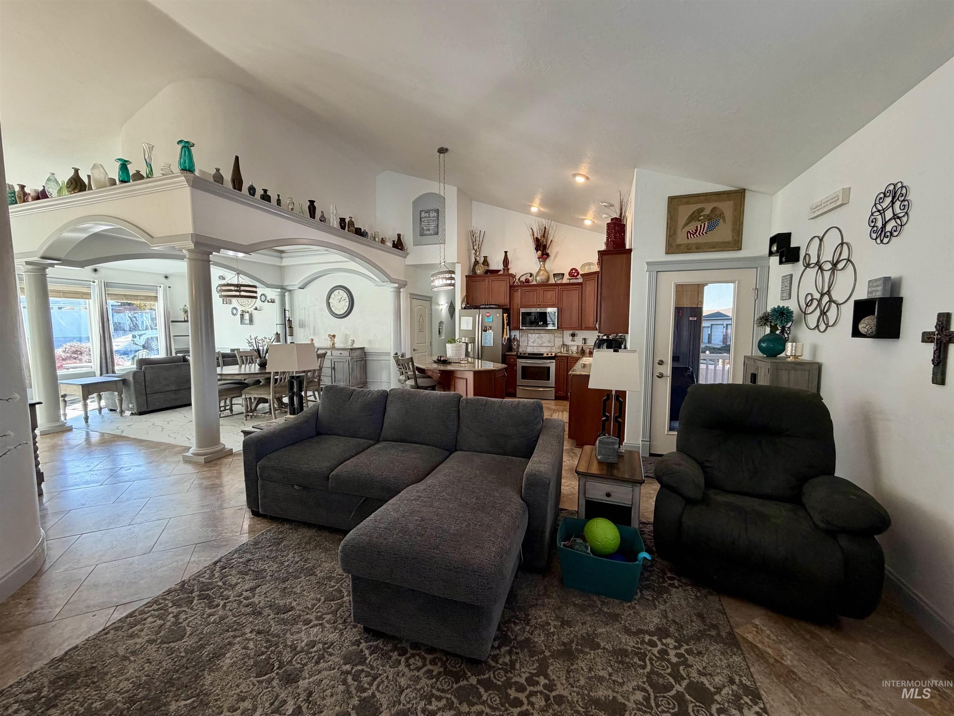 101 Canyon Greens Ct, Lewiston, Idaho 83501, 3 Bedrooms, 2 Bathrooms, Residential For Sale, Price $595,000, 98968046