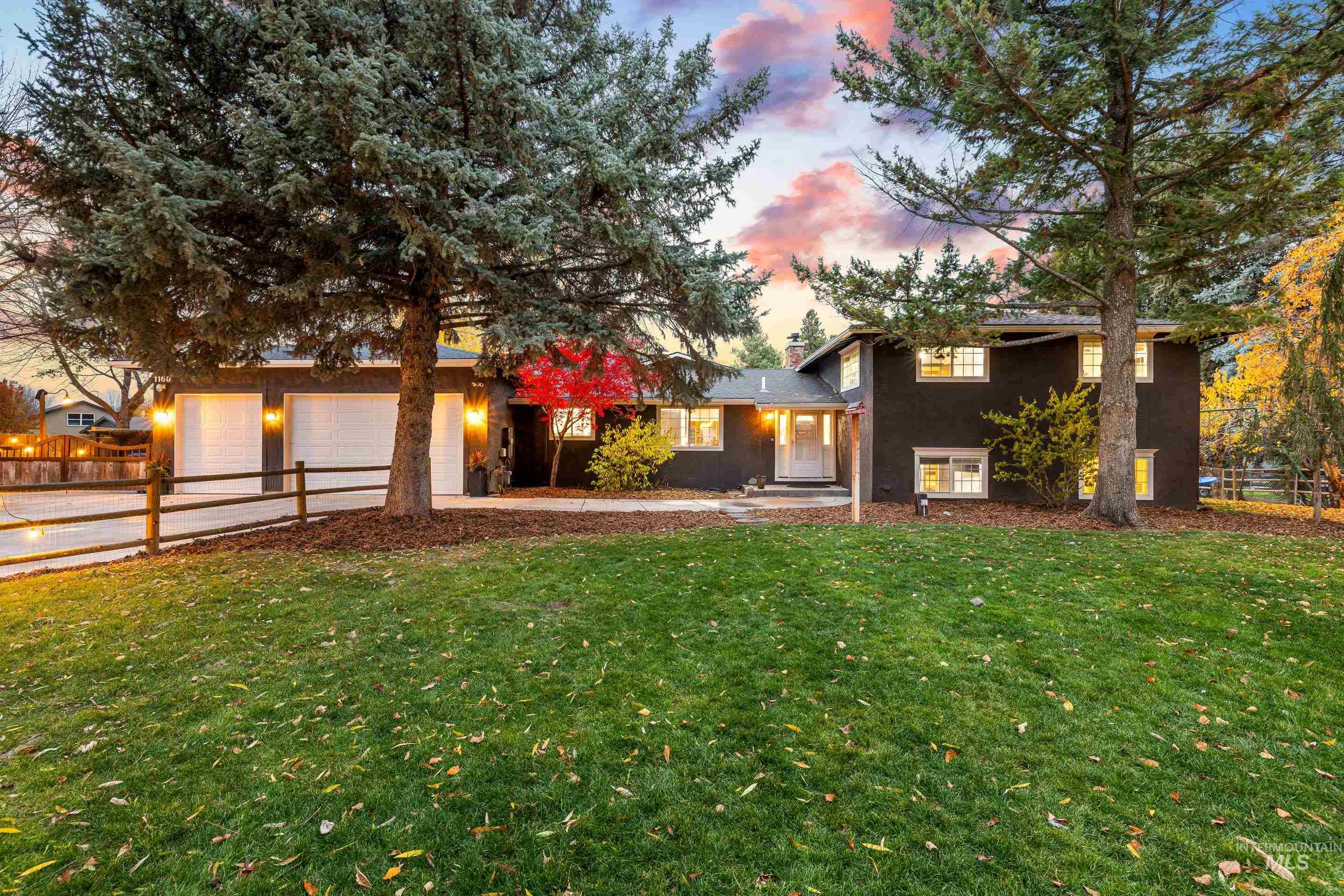 1160 W Hialeah Circle, Eagle, Idaho 83616, 5 Bedrooms, 4 Bathrooms, Residential For Sale, Price $1,249,990,MLS 98968052