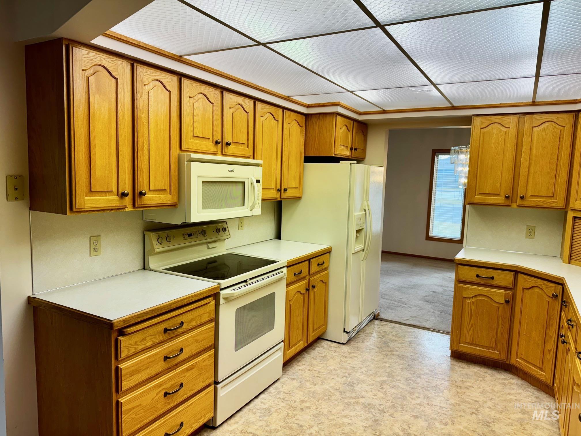 1142 Fairview Ave, Rupert, Idaho 83350, 3 Bedrooms, 3 Bathrooms, Residential For Sale, Price $425,000, 98968054