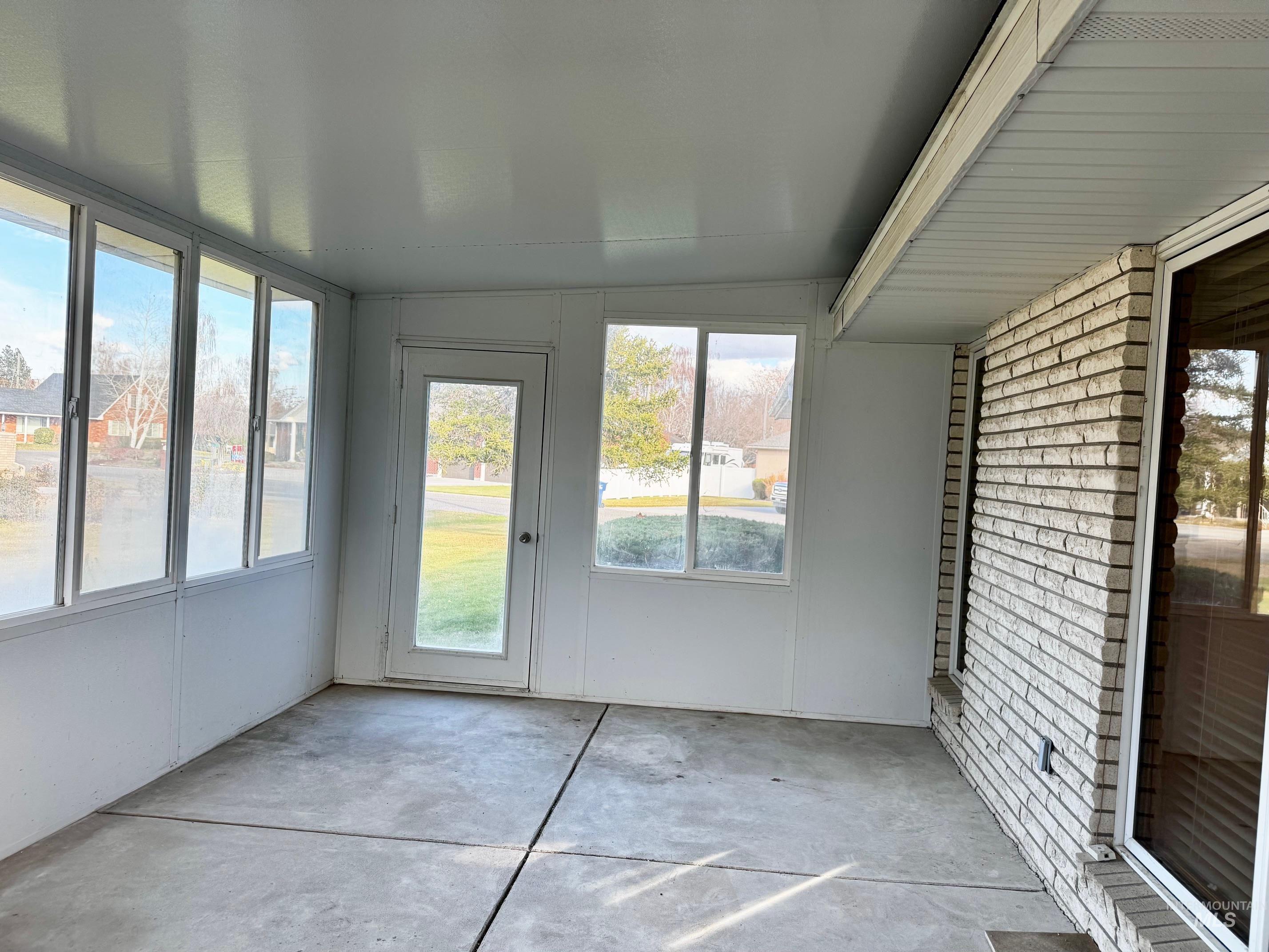 1142 Fairview Ave, Rupert, Idaho 83350, 3 Bedrooms, 3 Bathrooms, Residential For Sale, Price $425,000, 98968054