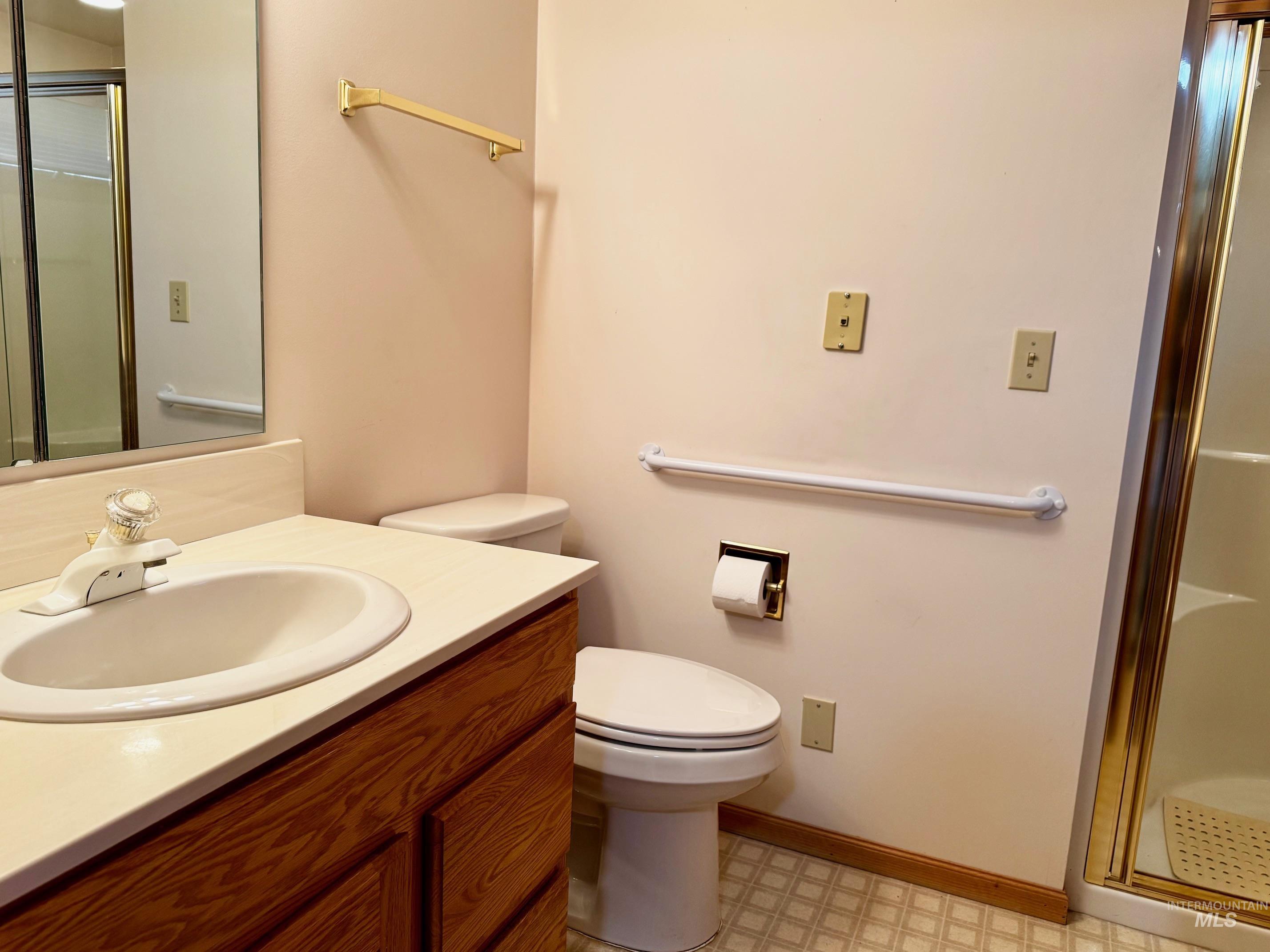 1142 Fairview Ave, Rupert, Idaho 83350, 3 Bedrooms, 3 Bathrooms, Residential For Sale, Price $425,000, 98968054