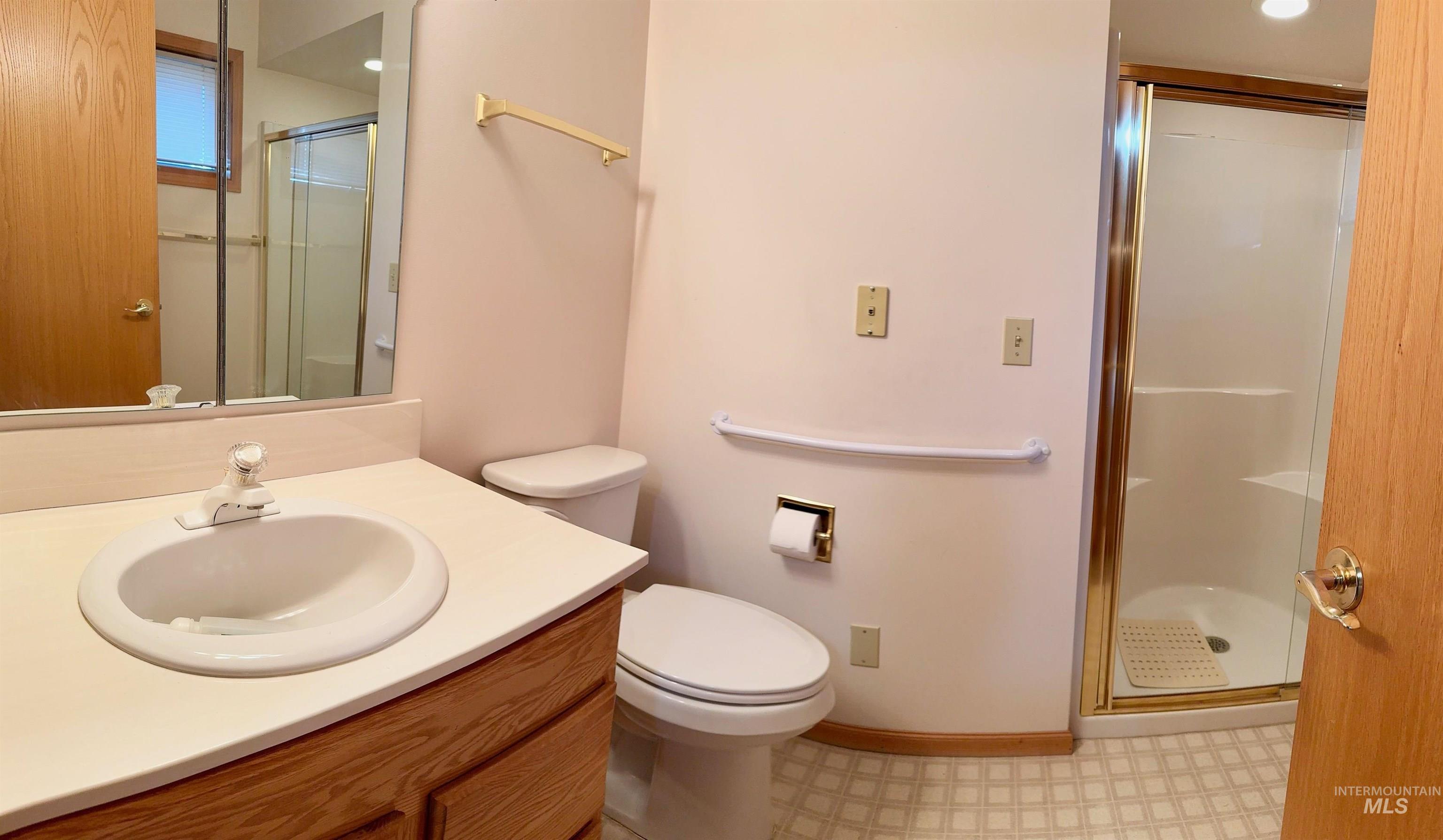 1142 Fairview Ave, Rupert, Idaho 83350, 3 Bedrooms, 3 Bathrooms, Residential For Sale, Price $425,000, 98968054