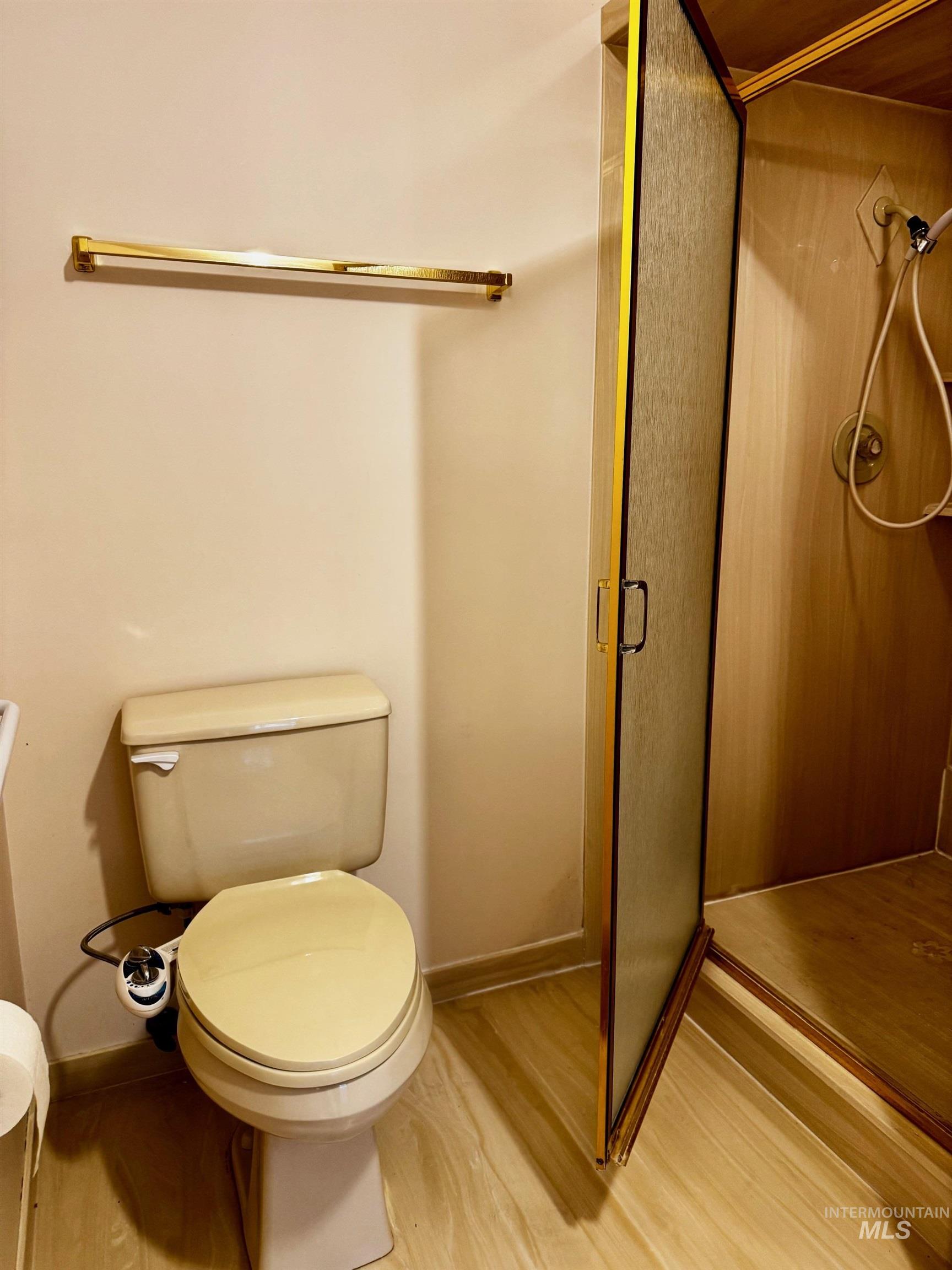 1142 Fairview Ave, Rupert, Idaho 83350, 3 Bedrooms, 3 Bathrooms, Residential For Sale, Price $425,000, 98968054