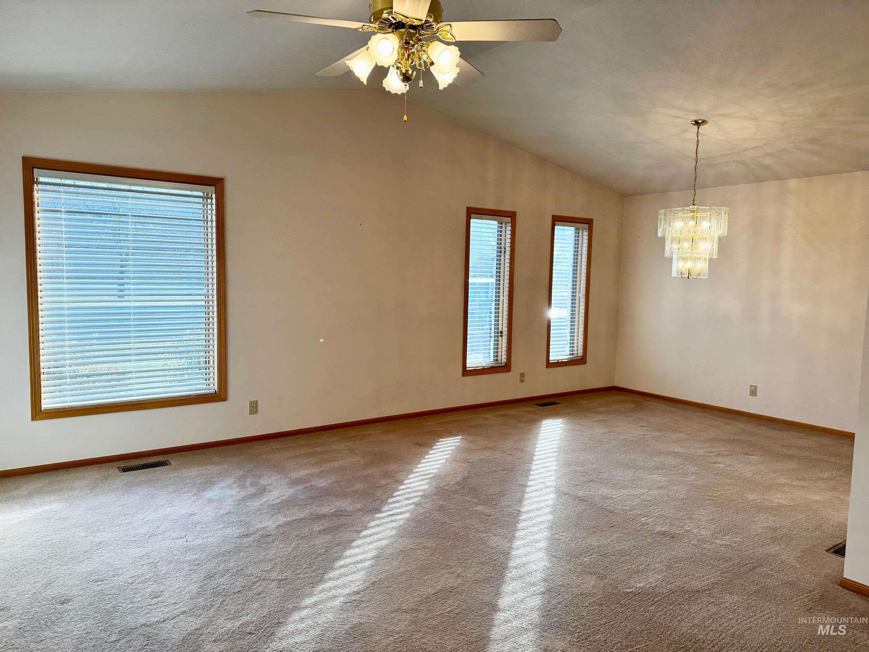 1142 Fairview Ave, Rupert, Idaho 83350, 3 Bedrooms, 3 Bathrooms, Residential For Sale, Price $425,000, 98968054