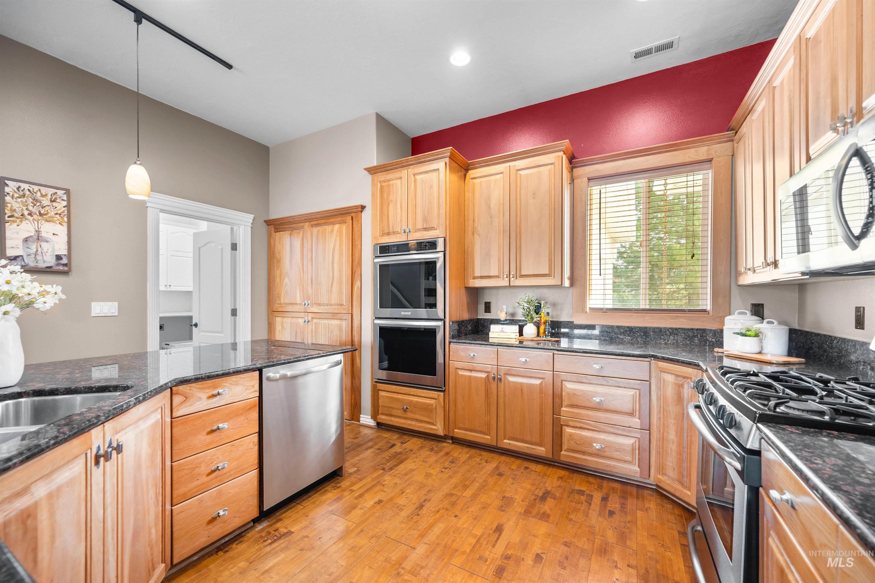 9318 W Pandion Court, Boise, Idaho 83703, 4 Bedrooms, 4 Bathrooms, Residential For Sale, Price $999,999,MLS 98968057