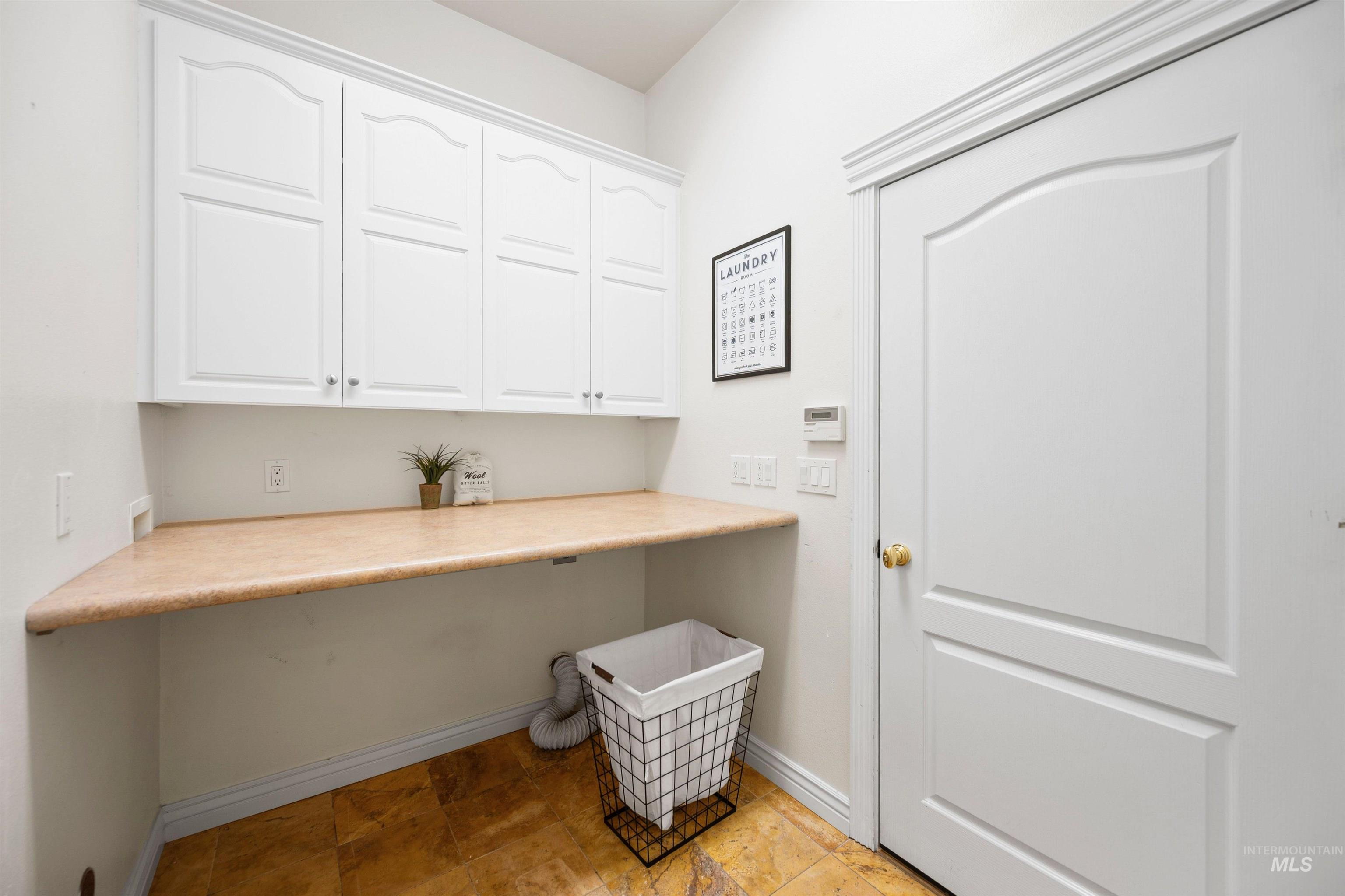 9318 W Pandion Court, Boise, Idaho 83703, 4 Bedrooms, 4 Bathrooms, Residential For Sale, Price $999,999,MLS 98968057