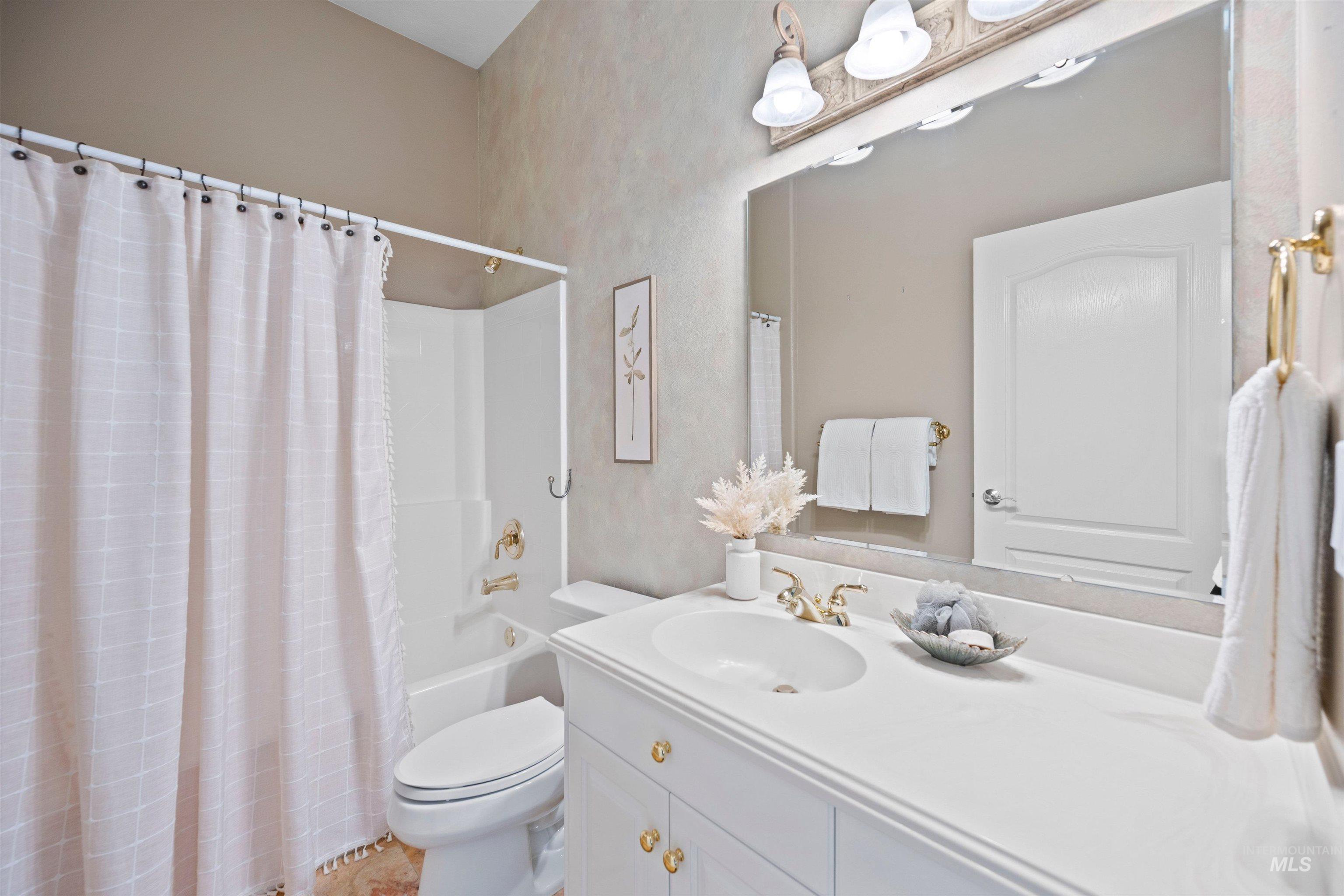 9318 W Pandion Court, Boise, Idaho 83703, 4 Bedrooms, 4 Bathrooms, Residential For Sale, Price $999,999,MLS 98968057