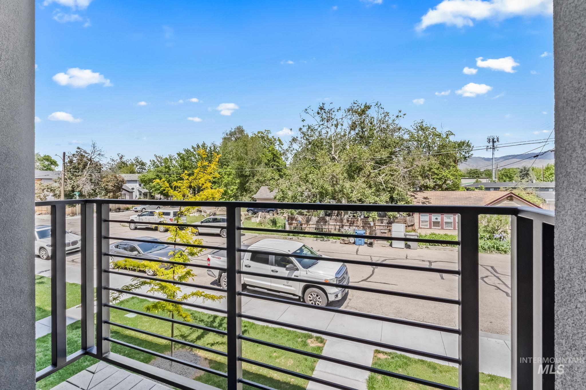 2935-2947 W Jordan St., Boise, Idaho 83702, 2 Bedrooms, 2.5 Bathrooms, Residential Income For Sale, Price $1,950,000,MLS 98968064