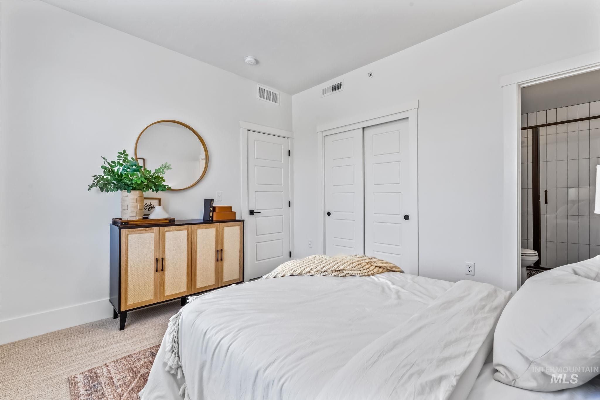 2935-2947 W Jordan St., Boise, Idaho 83702, 2 Bedrooms, 2.5 Bathrooms, Residential Income For Sale, Price $1,950,000,MLS 98968064