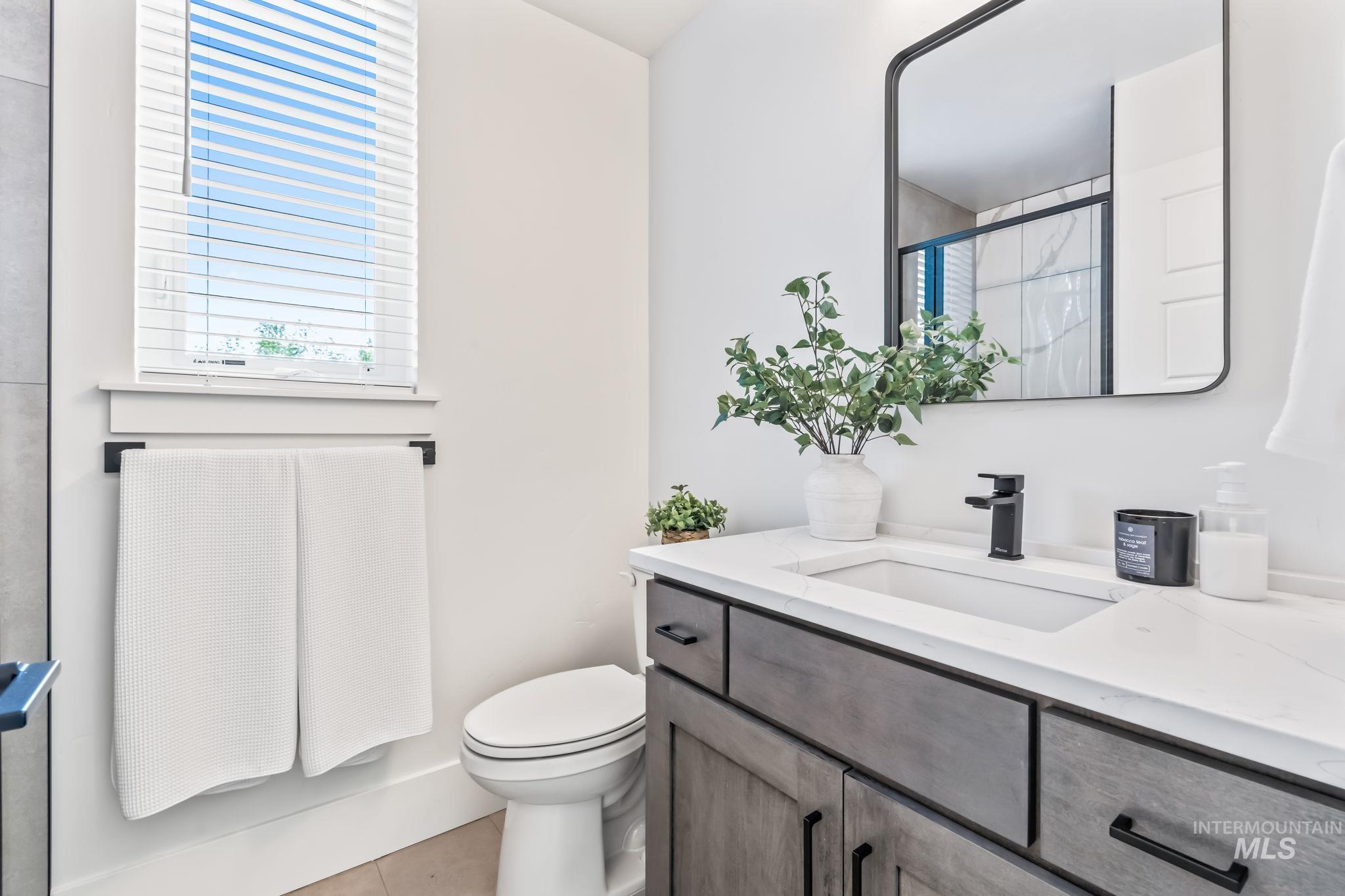 2935-2947 W Jordan St., Boise, Idaho 83702, 2 Bedrooms, 2.5 Bathrooms, Residential Income For Sale, Price $1,950,000,MLS 98968064