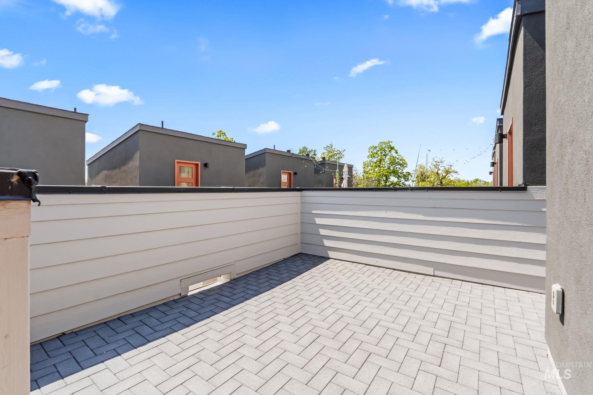 2935-2947 W Jordan St., Boise, Idaho 83702, 2 Bedrooms, 2.5 Bathrooms, Residential Income For Sale, Price $1,950,000,MLS 98968064