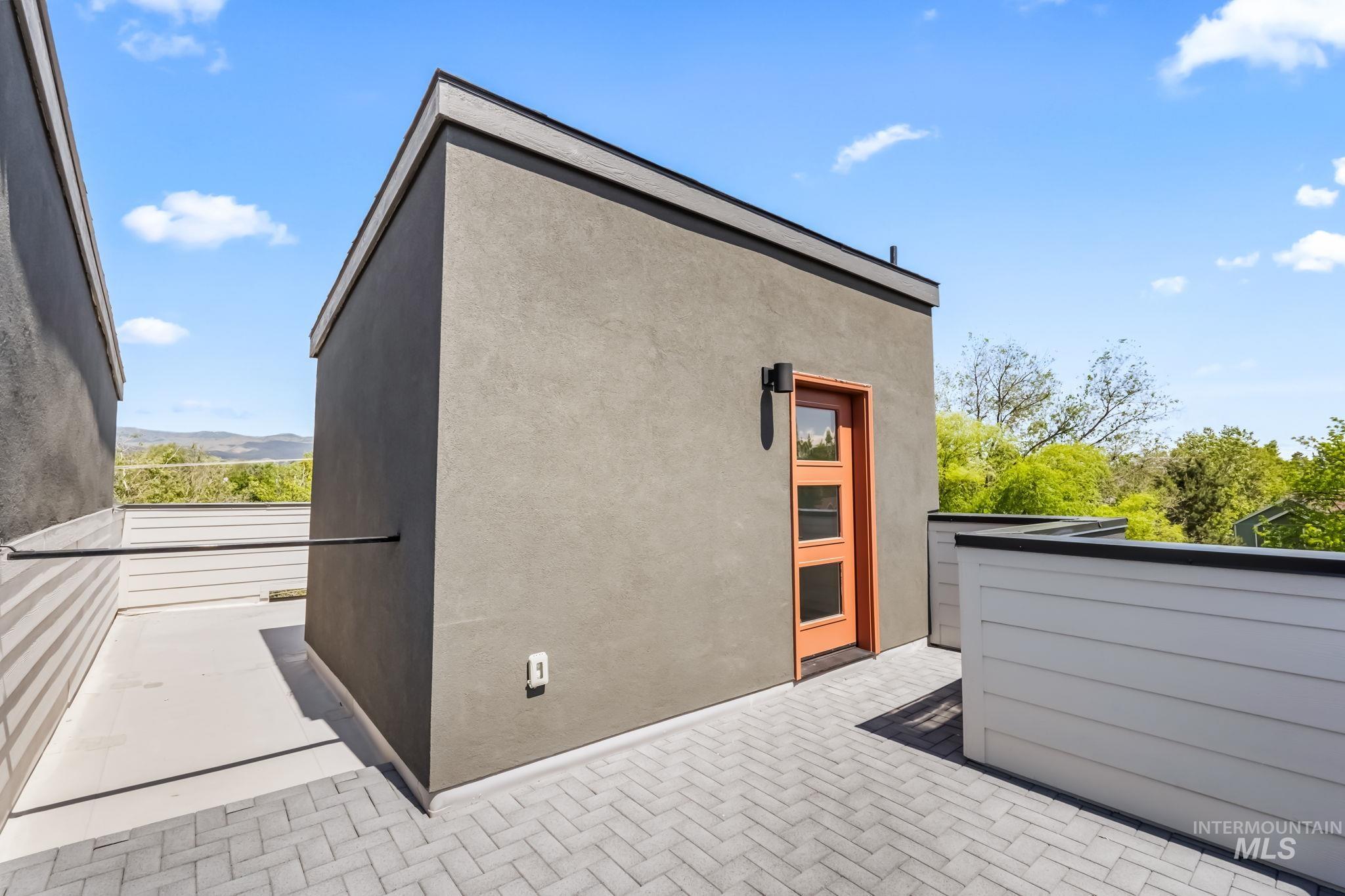 2935-2947 W Jordan St., Boise, Idaho 83702, 2 Bedrooms, 2.5 Bathrooms, Residential Income For Sale, Price $1,950,000,MLS 98968064