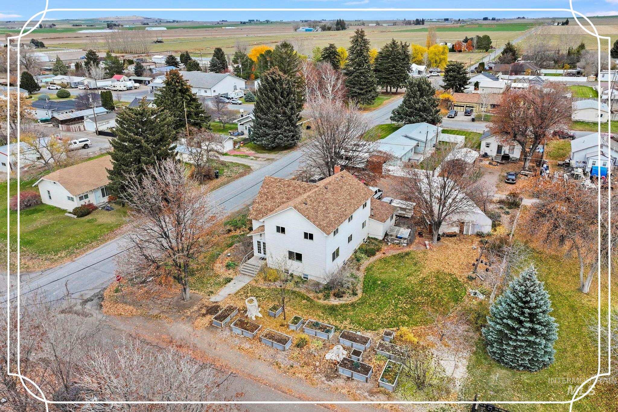 409 1st St E, Hansen, Idaho 83334, 5 Bedrooms, 3 Bathrooms, Residential For Sale, Price $445,000, 98968068