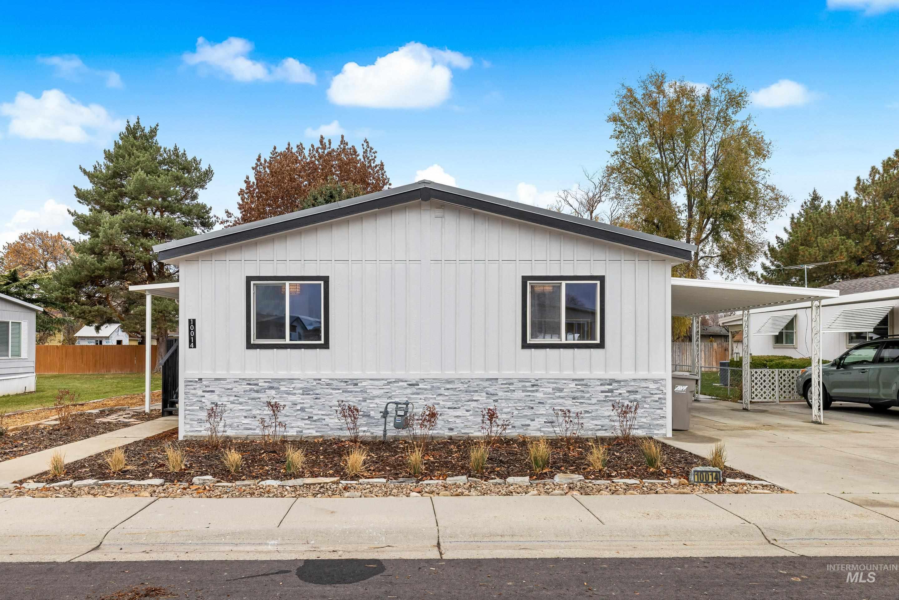 10014 Dewitt Lane, Boise, Idaho 83704, 3 Bedrooms, 2 Bathrooms, Residential For Sale, Price $149,900,MLS 98968069