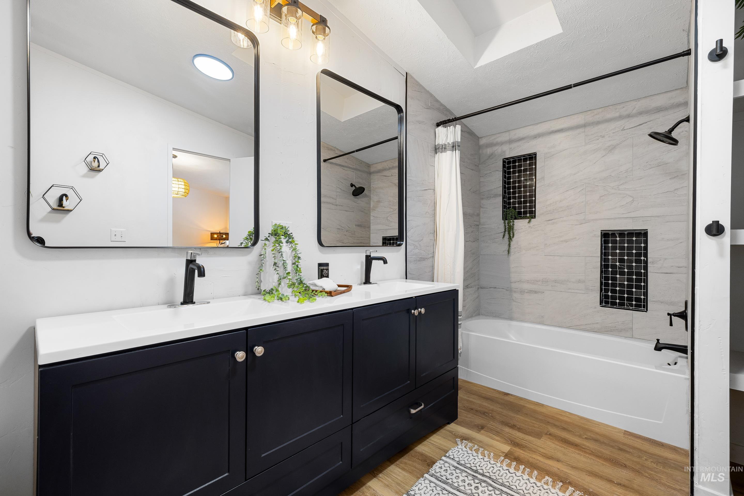 10014 Dewitt Lane, Boise, Idaho 83704, 3 Bedrooms, 2 Bathrooms, Residential For Sale, Price $149,900,MLS 98968069