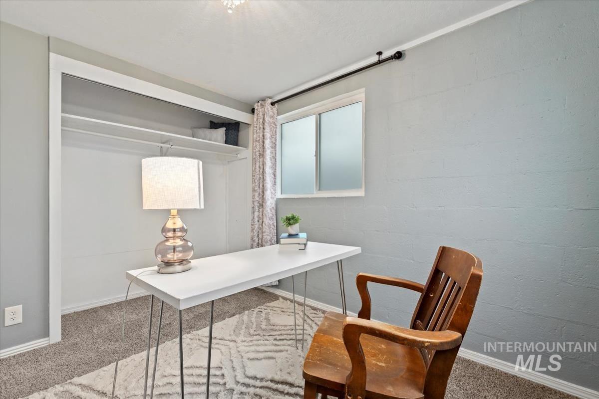 109 E 8th N, Mountain Home, Idaho 83647, 2 Bedrooms, 1 Bathroom, Residential For Sale, Price $228,000,MLS 98968082