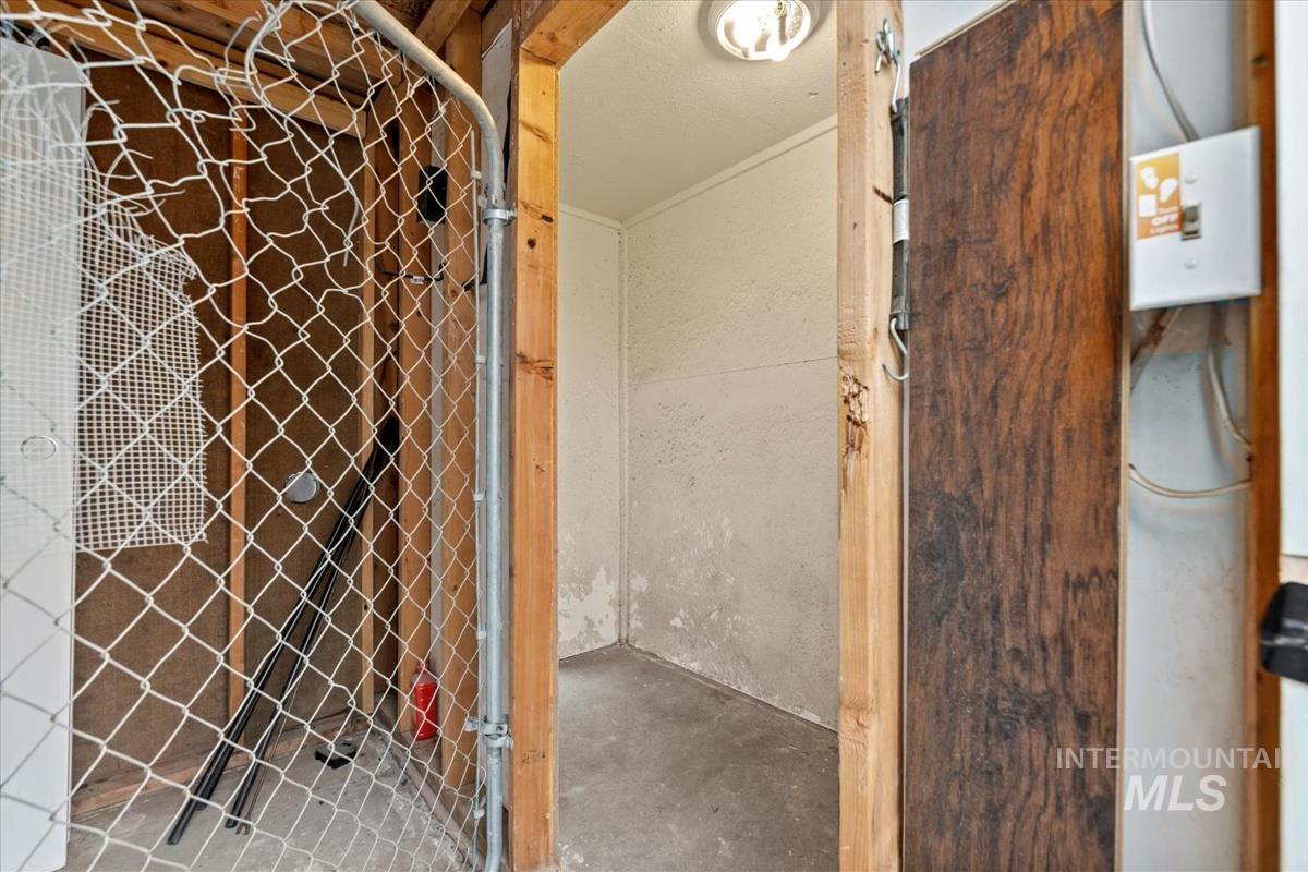 109 E 8th N, Mountain Home, Idaho 83647, 2 Bedrooms, 1 Bathroom, Residential For Sale, Price $228,000,MLS 98968082