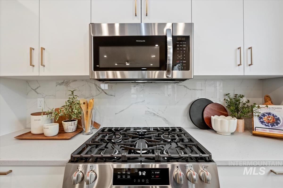 11694 W Bird Rock Dr, Nampa, Idaho 83686, 3 Bedrooms, 2.5 Bathrooms, Residential For Sale, Price $409,900,MLS 98968087