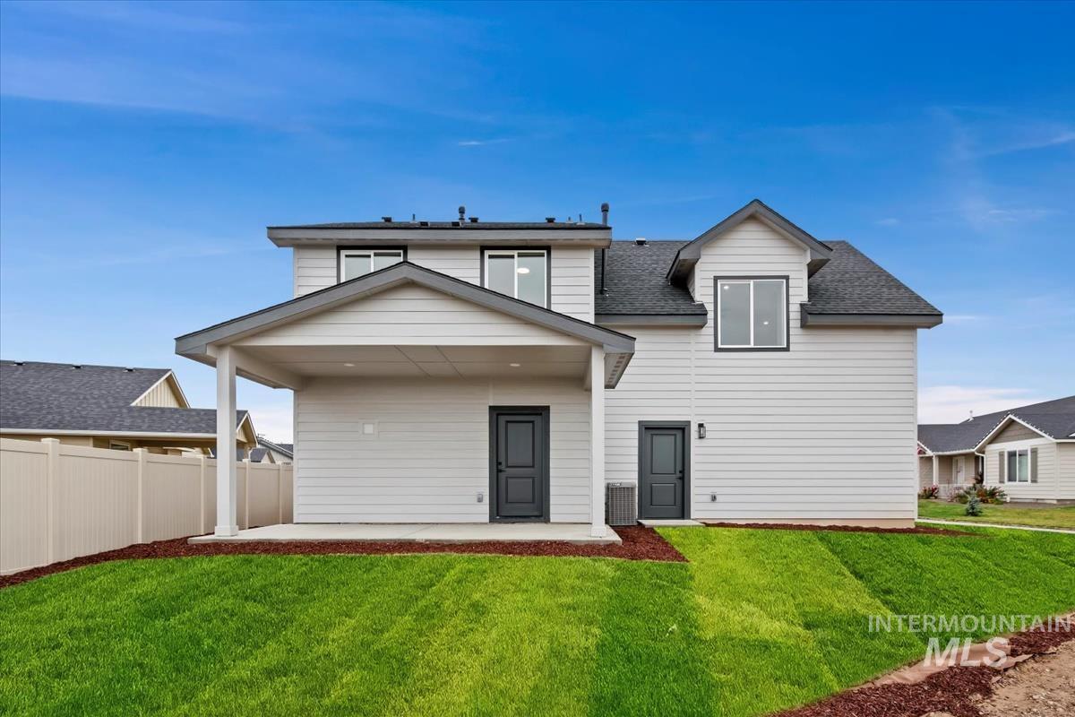 11694 W Bird Rock Dr, Nampa, Idaho 83686, 3 Bedrooms, 2.5 Bathrooms, Residential For Sale, Price $409,900,MLS 98968087