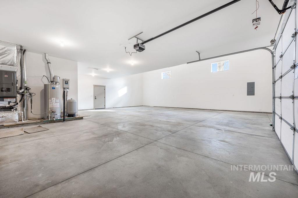 2910 Cottonwood Ln, Emmett, Idaho 83716, 3 Bedrooms, 2 Bathrooms, Residential For Sale, Price $824,900,MLS 98968089