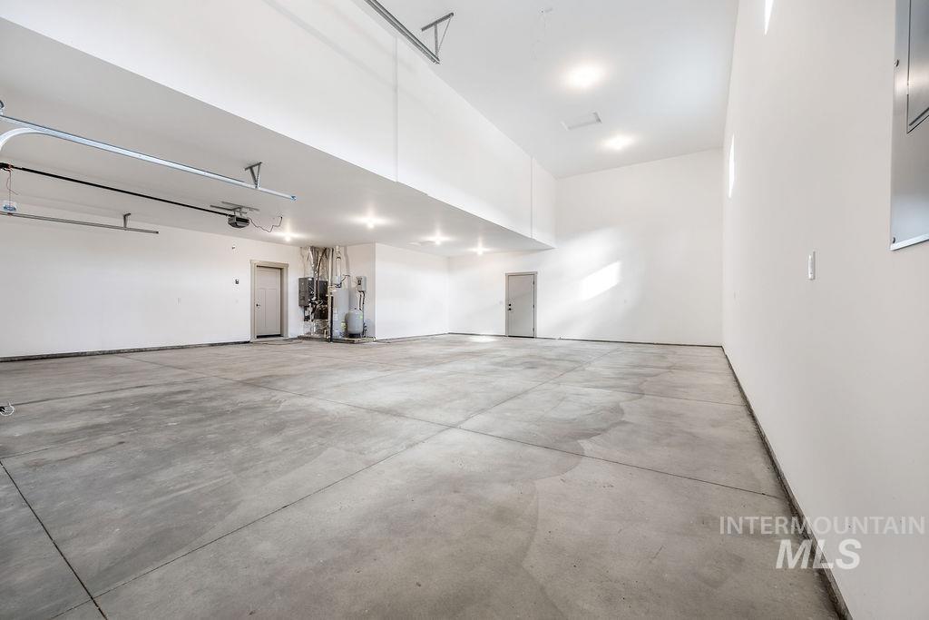 2910 Cottonwood Ln, Emmett, Idaho 83716, 3 Bedrooms, 2 Bathrooms, Residential For Sale, Price $824,900,MLS 98968089