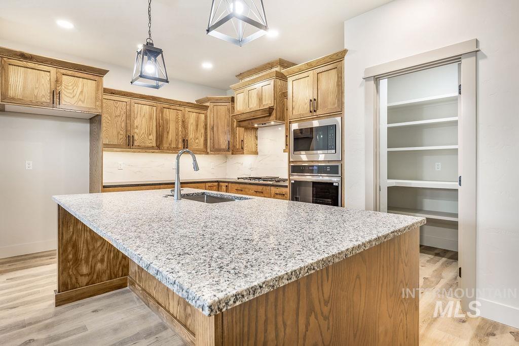 2910 Cottonwood Ln, Emmett, Idaho 83716, 3 Bedrooms, 2 Bathrooms, Residential For Sale, Price $824,900,MLS 98968089