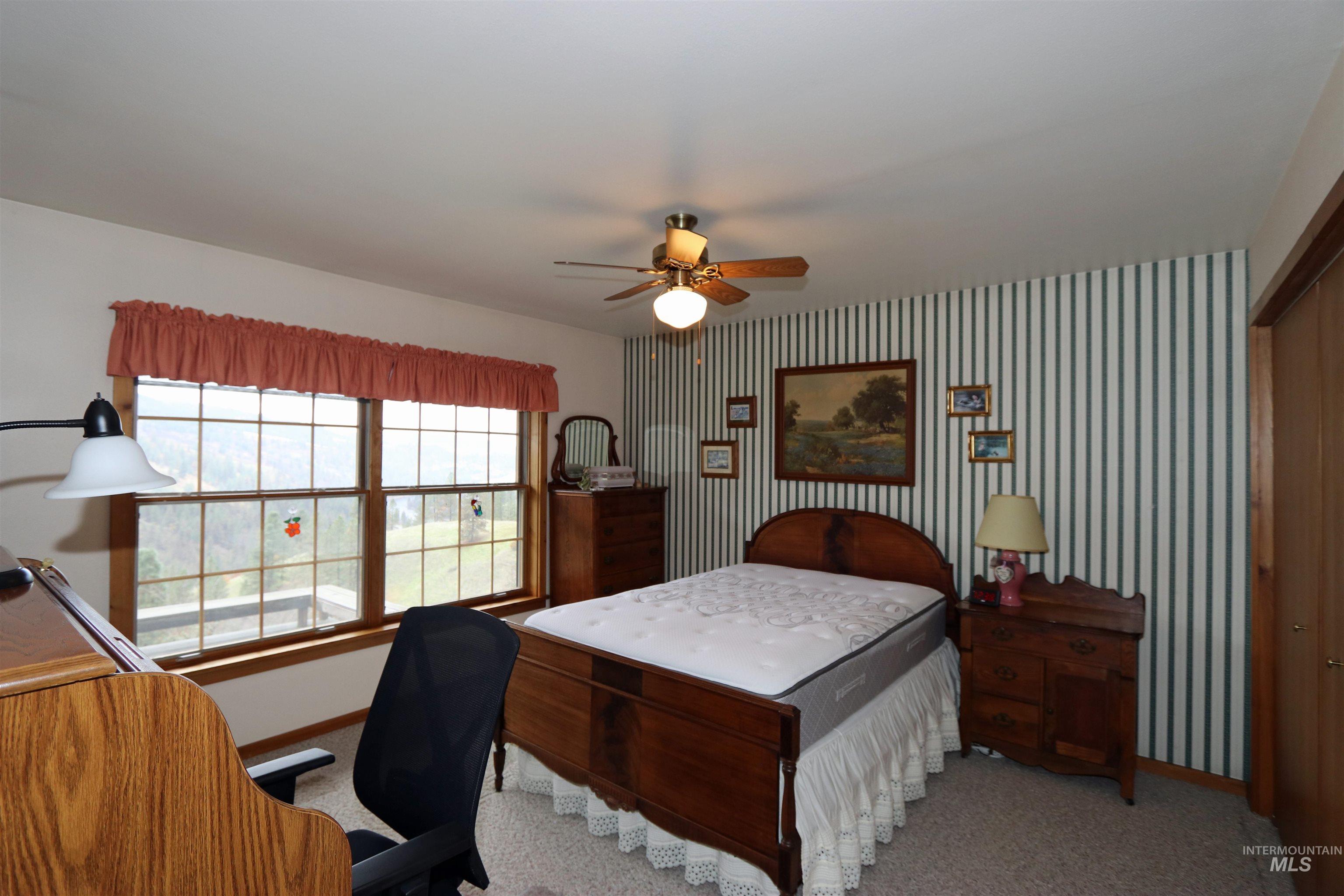 20044 Orchard Lane, Lenore, Idaho 83541, 2 Bedrooms, 2 Bathrooms, Residential For Sale, Price $775,000,MLS 98968090