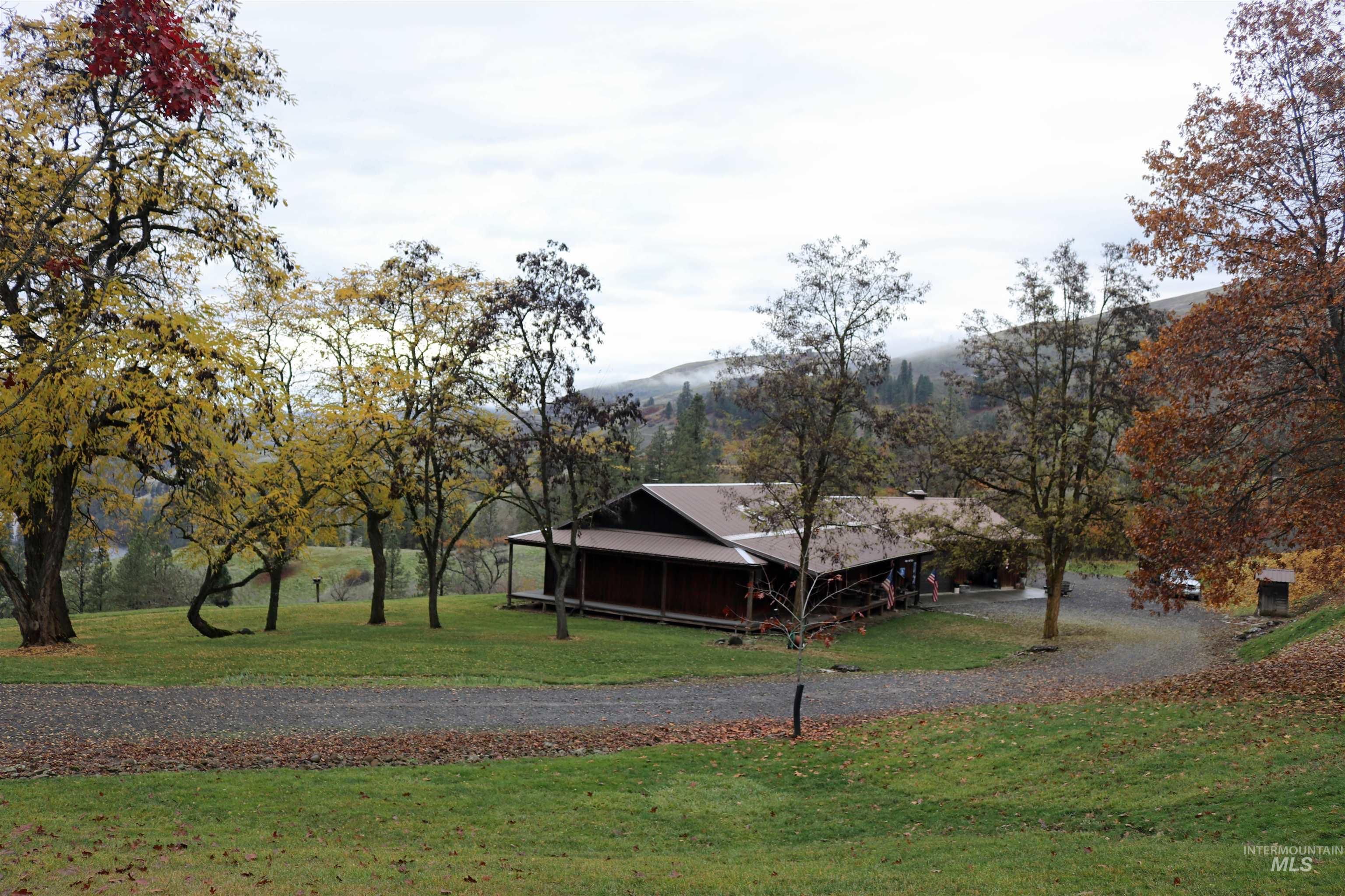 20044 Orchard Lane, Lenore, Idaho 83541, 2 Bedrooms, 2 Bathrooms, Residential For Sale, Price $775,000,MLS 98968090