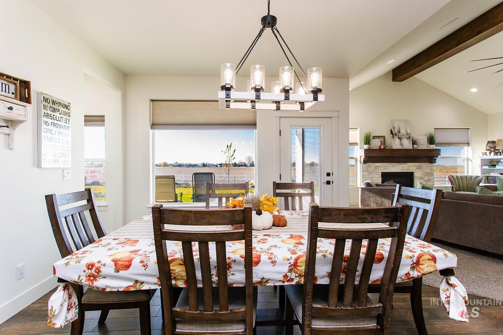 4089 N 2280 E, Filer, Idaho 83328, 5 Bedrooms, 3 Bathrooms, Residential For Sale, Price $899,000,MLS 98968091