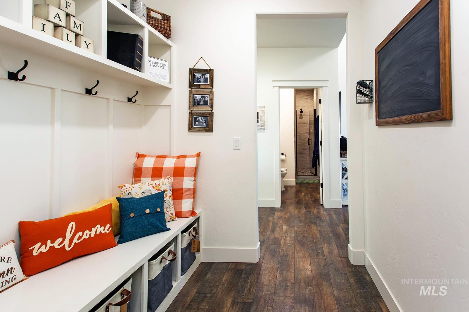 4089 N 2280 E, Filer, Idaho 83328, 5 Bedrooms, 3 Bathrooms, Residential For Sale, Price $899,000,MLS 98968091