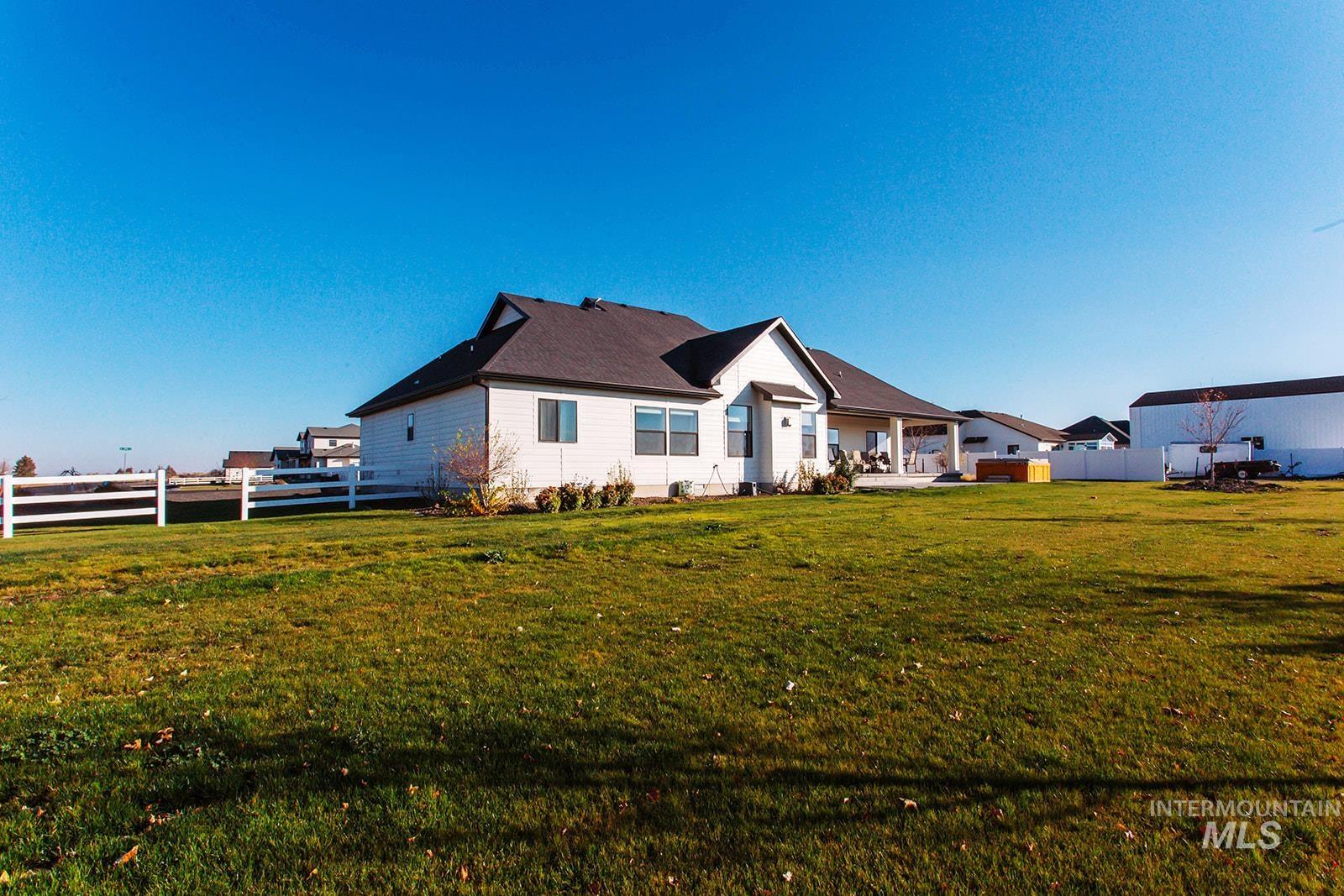 4089 N 2280 E, Filer, Idaho 83328, 5 Bedrooms, 3 Bathrooms, Residential For Sale, Price $899,000,MLS 98968091