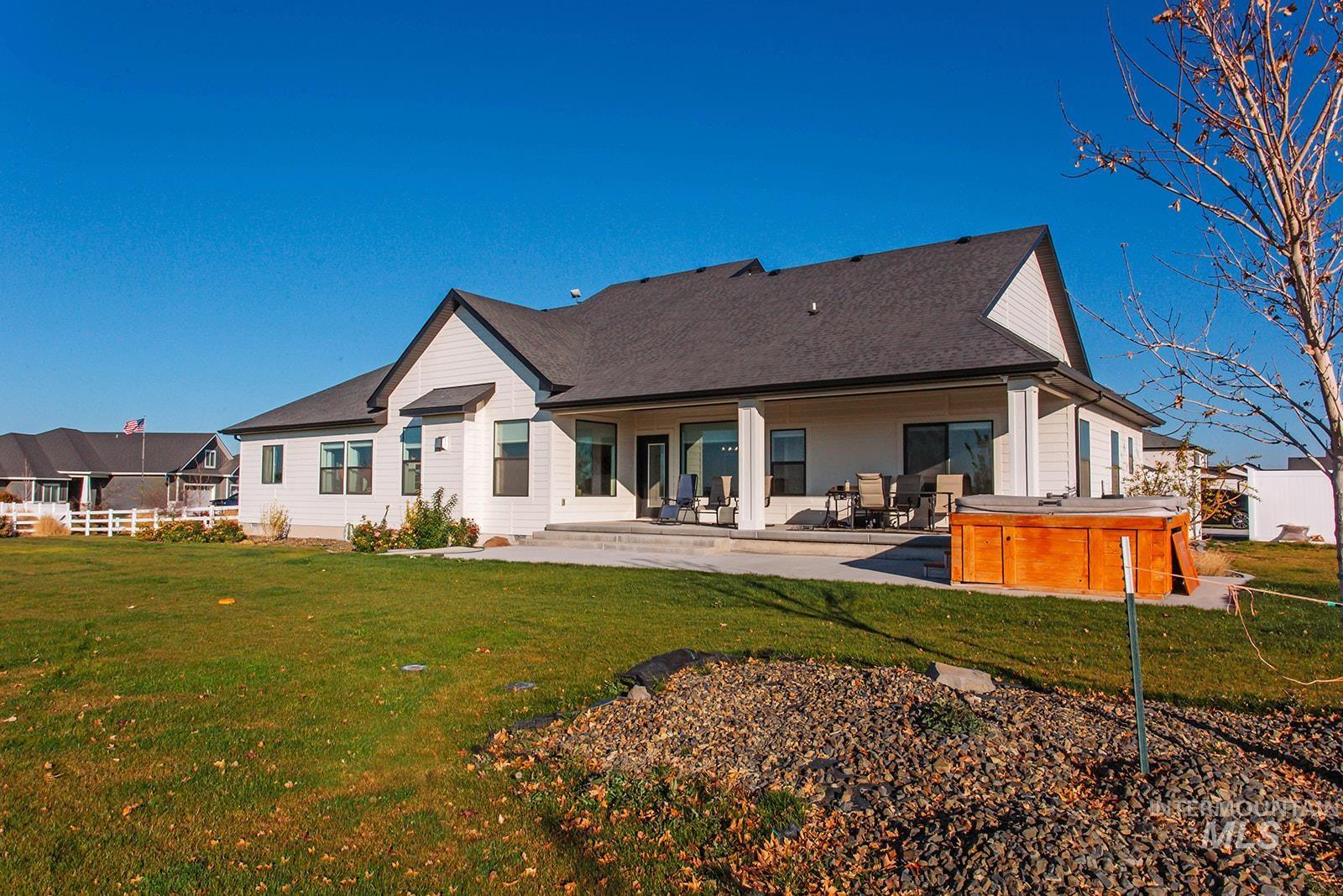 4089 N 2280 E, Filer, Idaho 83328, 5 Bedrooms, 3 Bathrooms, Residential For Sale, Price $899,000,MLS 98968091