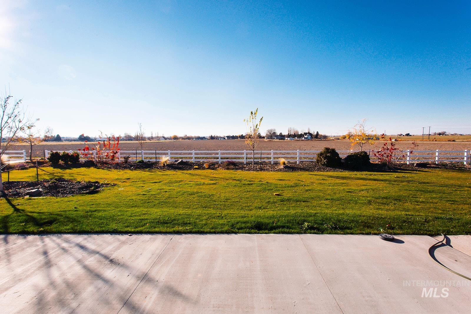 4089 N 2280 E, Filer, Idaho 83328, 5 Bedrooms, 3 Bathrooms, Residential For Sale, Price $899,000,MLS 98968091