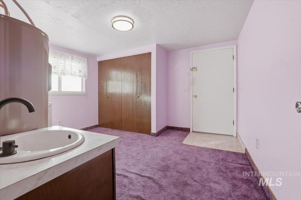 303 W 1st St, Middleton, Idaho 83644, 3 Bedrooms, 1.5 Bathrooms, Residential For Sale, Price $365,000,MLS 98968093