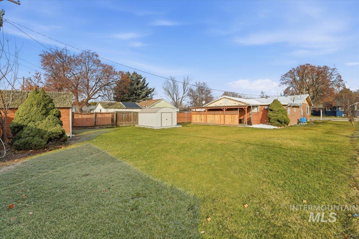 303 W 1st St, Middleton, Idaho 83644, 3 Bedrooms, 1.5 Bathrooms, Residential For Sale, Price $365,000,MLS 98968093