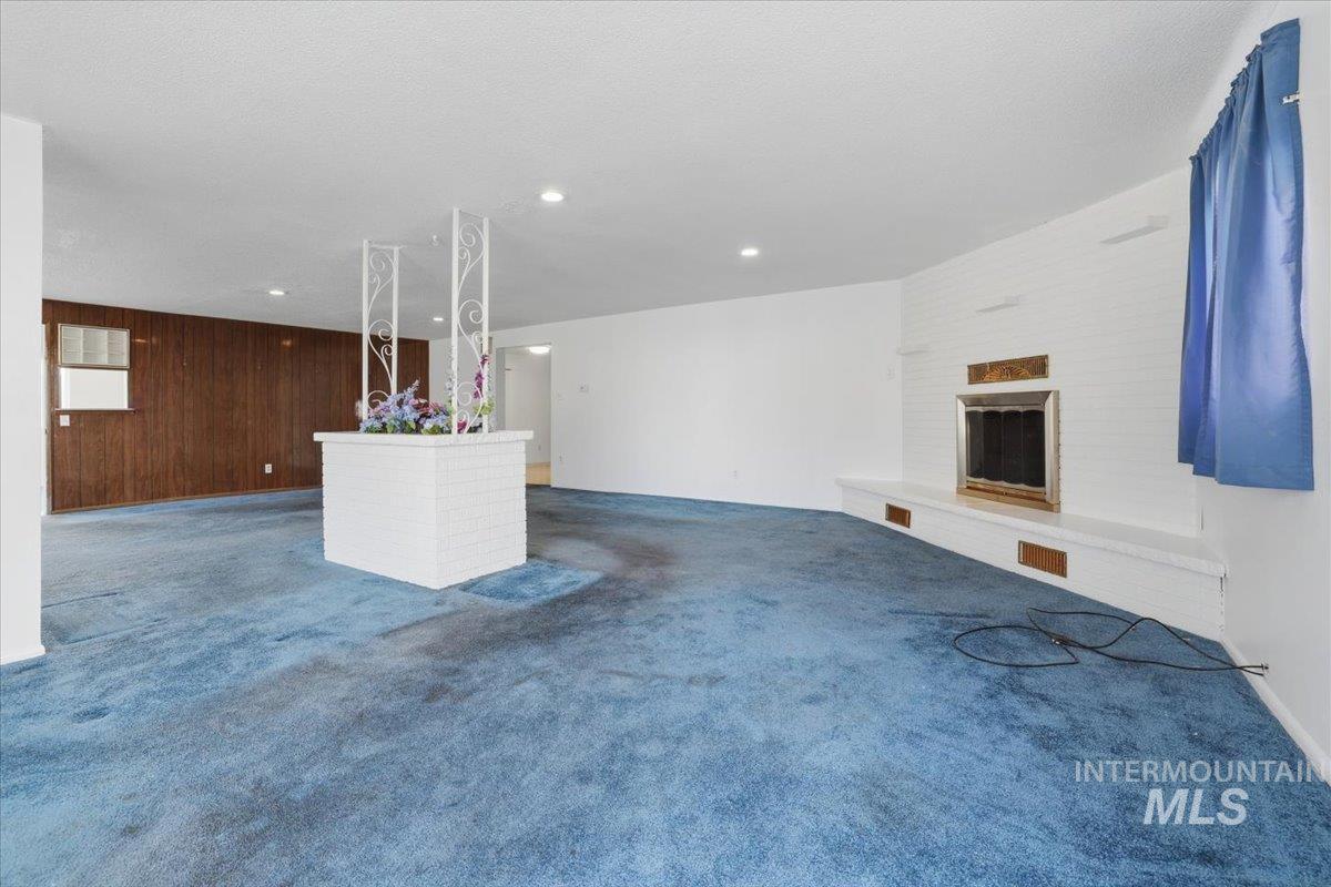 303 W 1st St, Middleton, Idaho 83644, 3 Bedrooms, 1.5 Bathrooms, Residential For Sale, Price $365,000,MLS 98968093