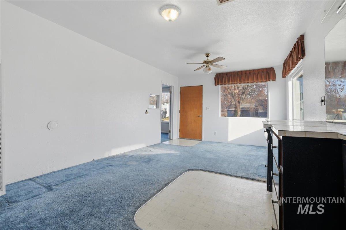 303 W 1st St, Middleton, Idaho 83644, 3 Bedrooms, 1.5 Bathrooms, Residential For Sale, Price $365,000,MLS 98968093