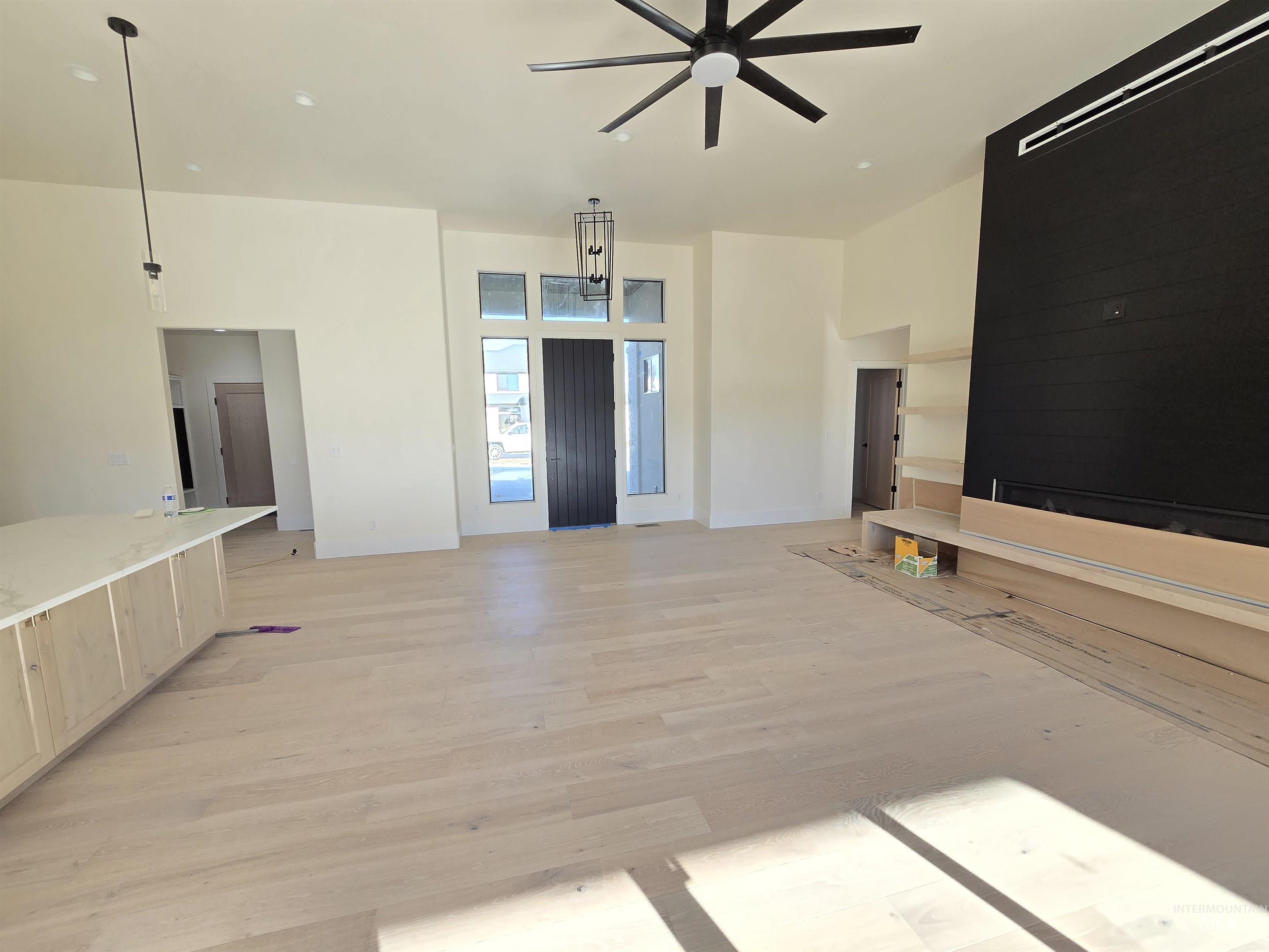 1517 Mountain View Dr., Twin Falls, Idaho 83301, 4 Bedrooms, 3 Bathrooms, Residential For Sale, Price $795,000,MLS 98968095