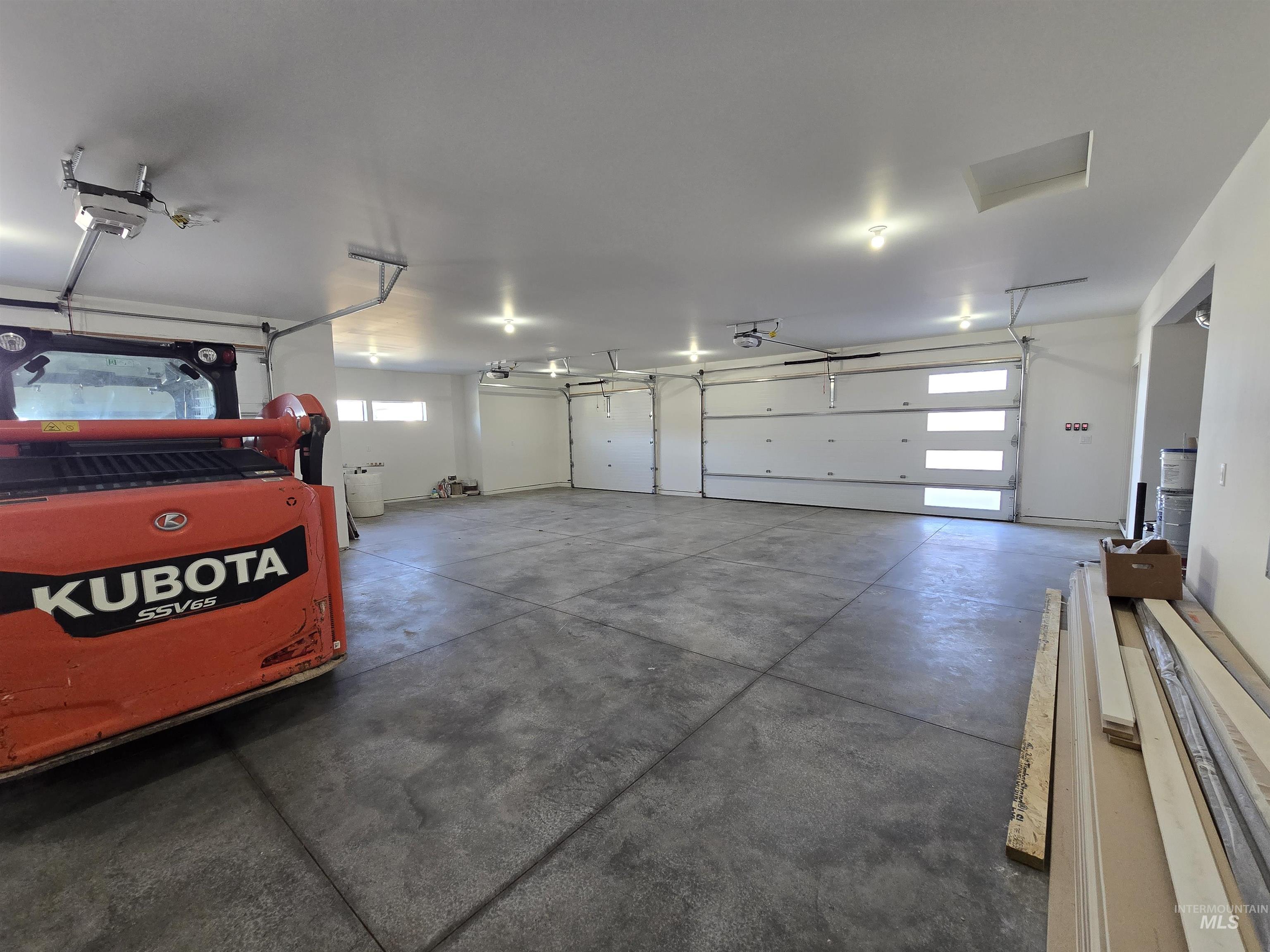 1517 Mountain View Dr., Twin Falls, Idaho 83301, 4 Bedrooms, 3 Bathrooms, Residential For Sale, Price $795,000,MLS 98968095