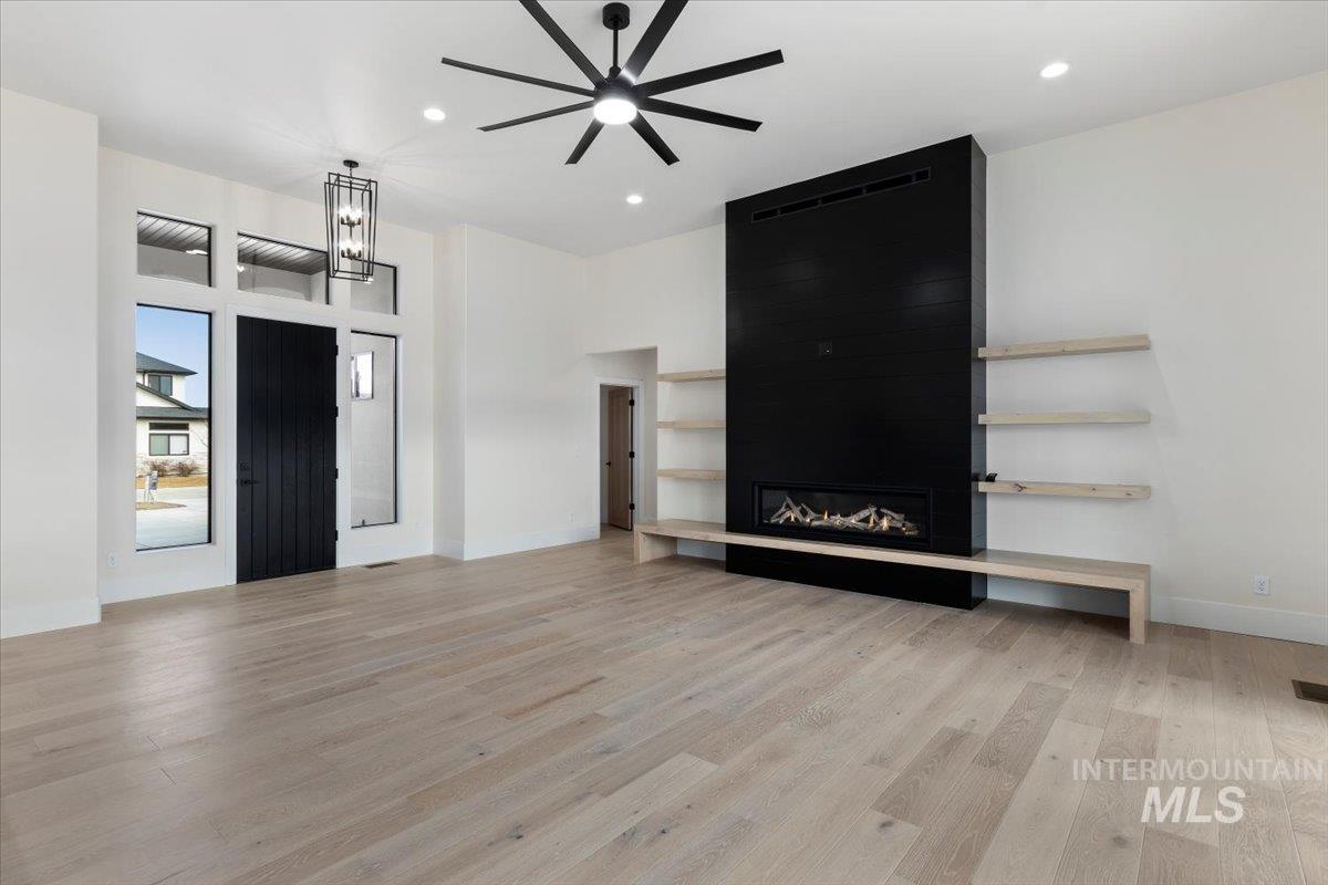 1517 Mountain View Dr., Twin Falls, Idaho 83301, 4 Bedrooms, 3 Bathrooms, Residential For Sale, Price $795,000, 98968095