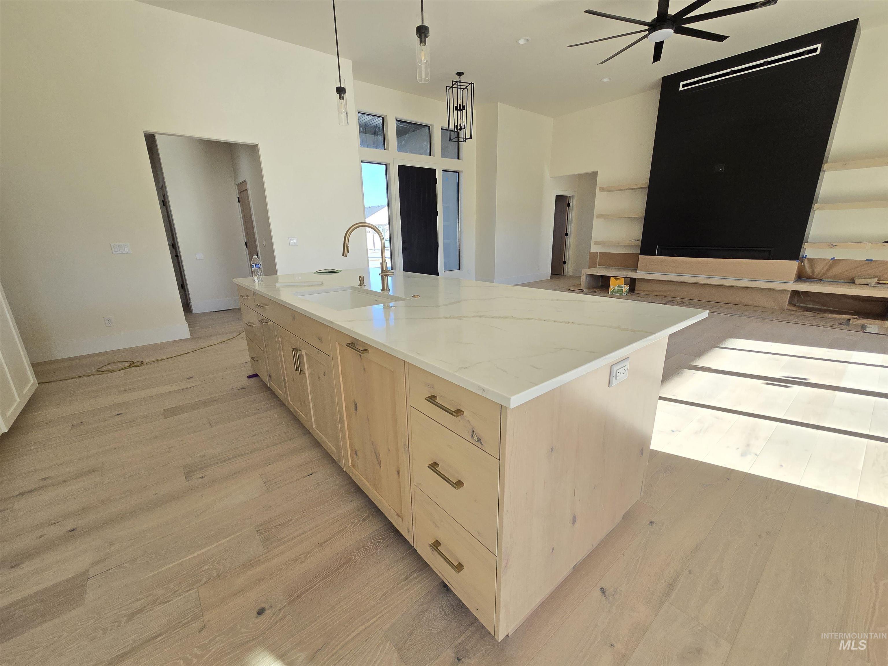 1517 Mountain View Dr., Twin Falls, Idaho 83301, 4 Bedrooms, 3 Bathrooms, Residential For Sale, Price $795,000,MLS 98968095